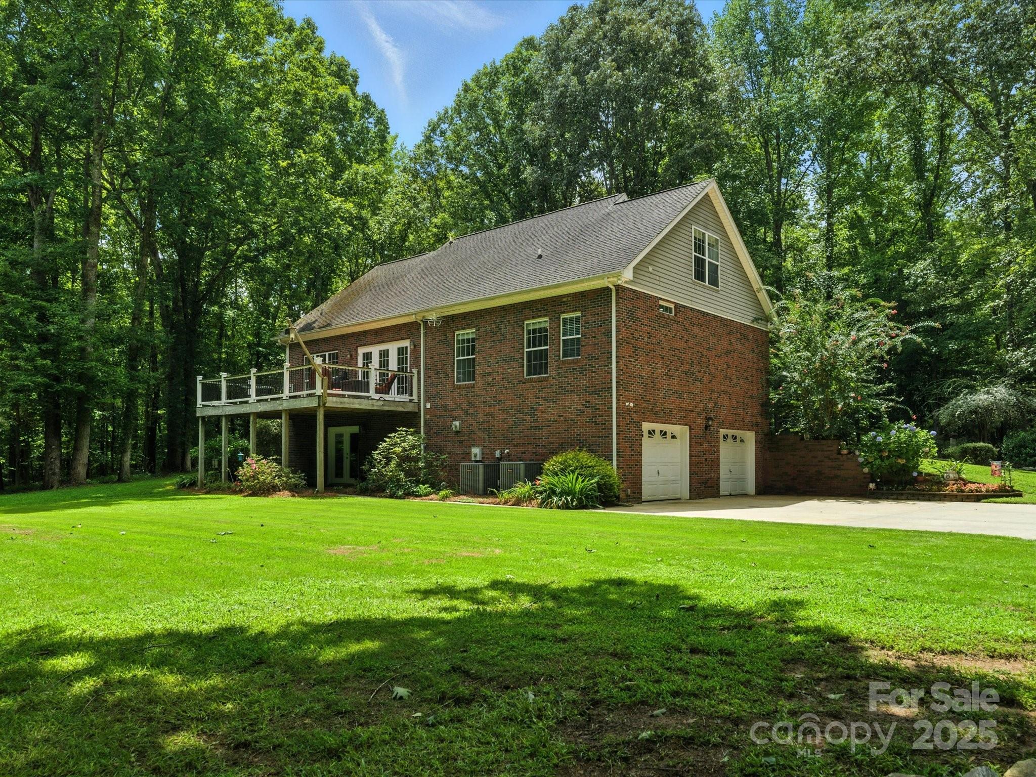 Quiet Creek - Residential