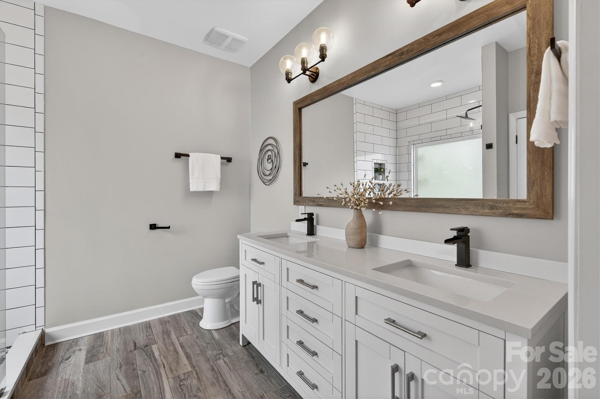 Cameron Wood - Residential