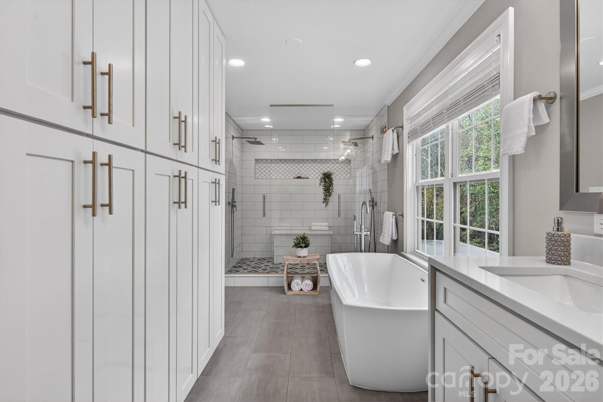 Cameron Wood - Residential