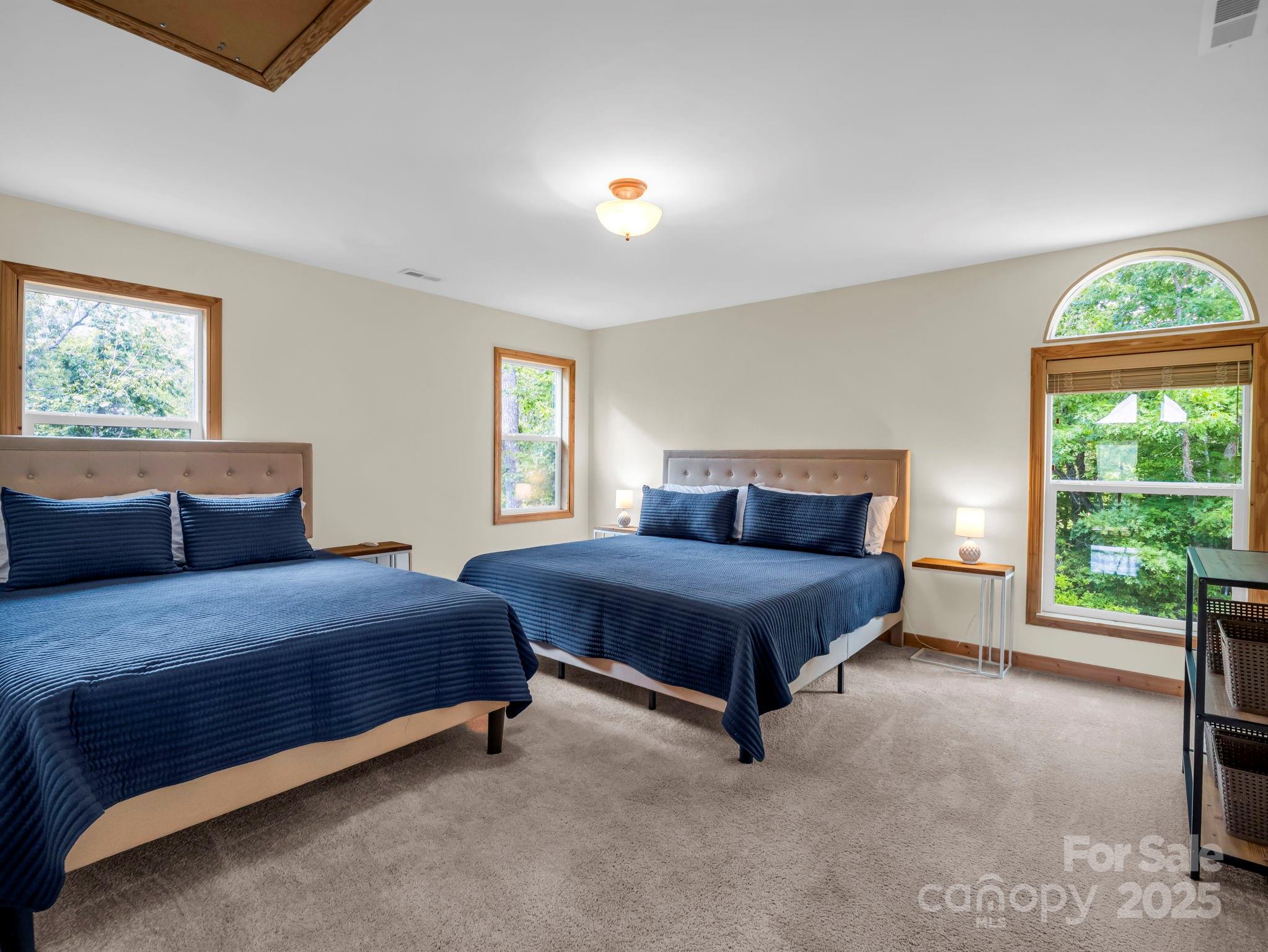 Rumbling Bald on Lake Lure - Residential