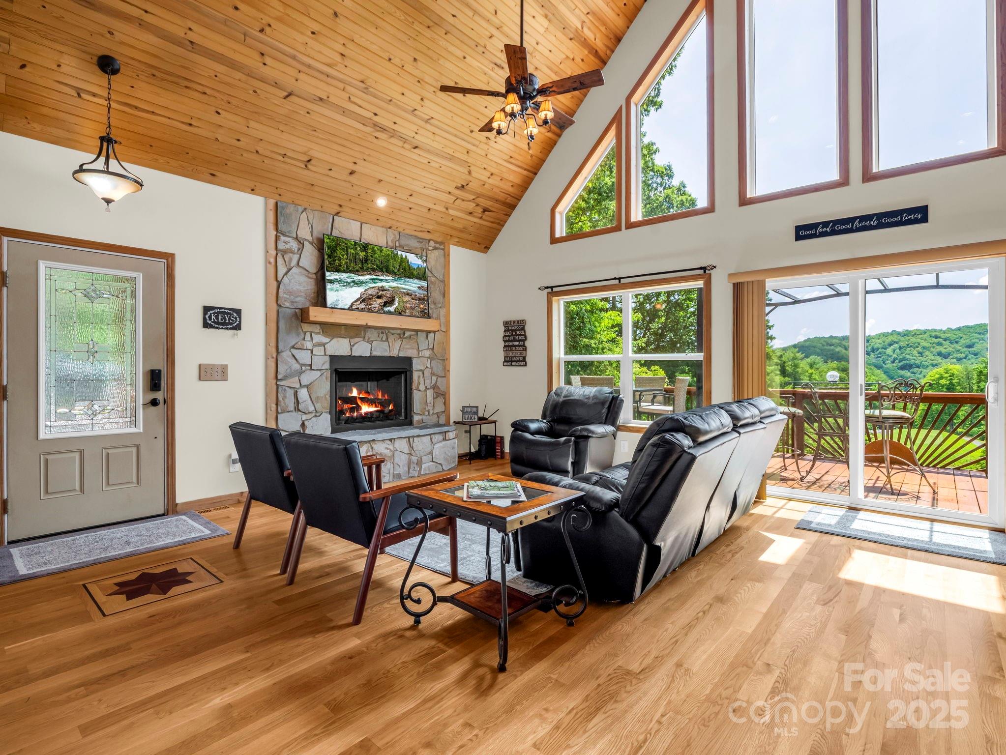 Rumbling Bald on Lake Lure - Residential