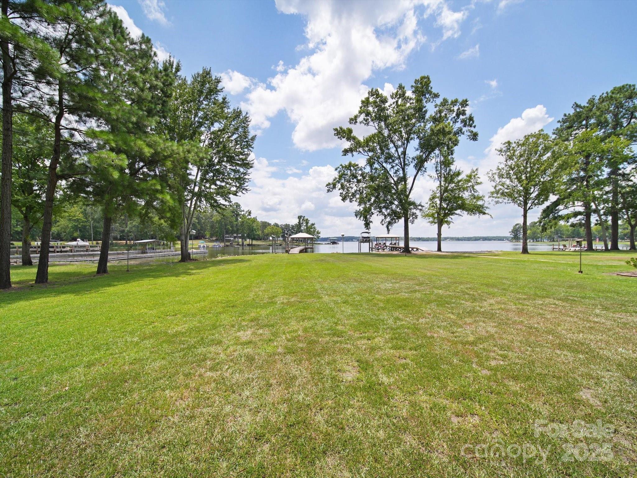 2364 Lakeside Drive