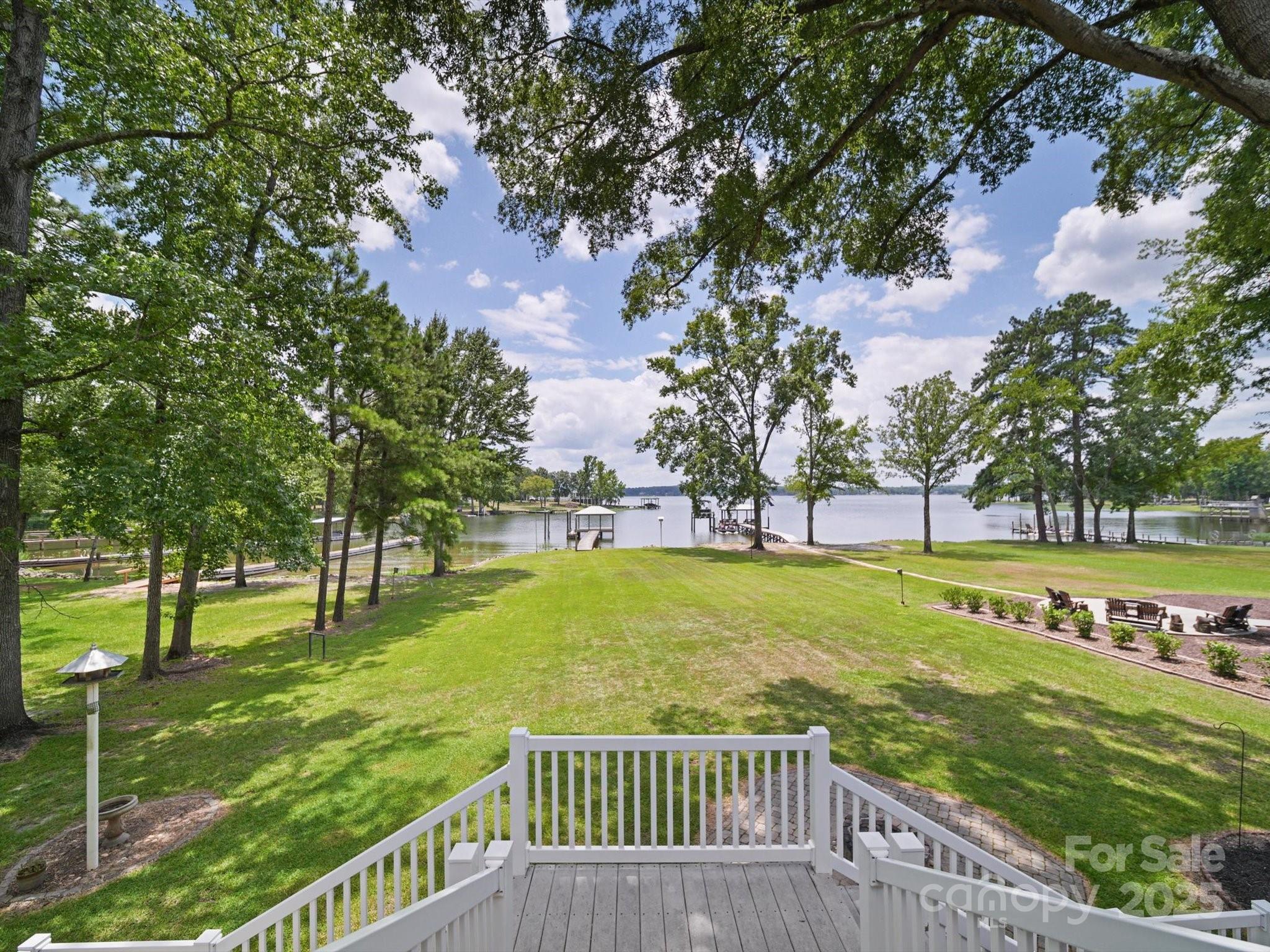 2364 Lakeside Drive
