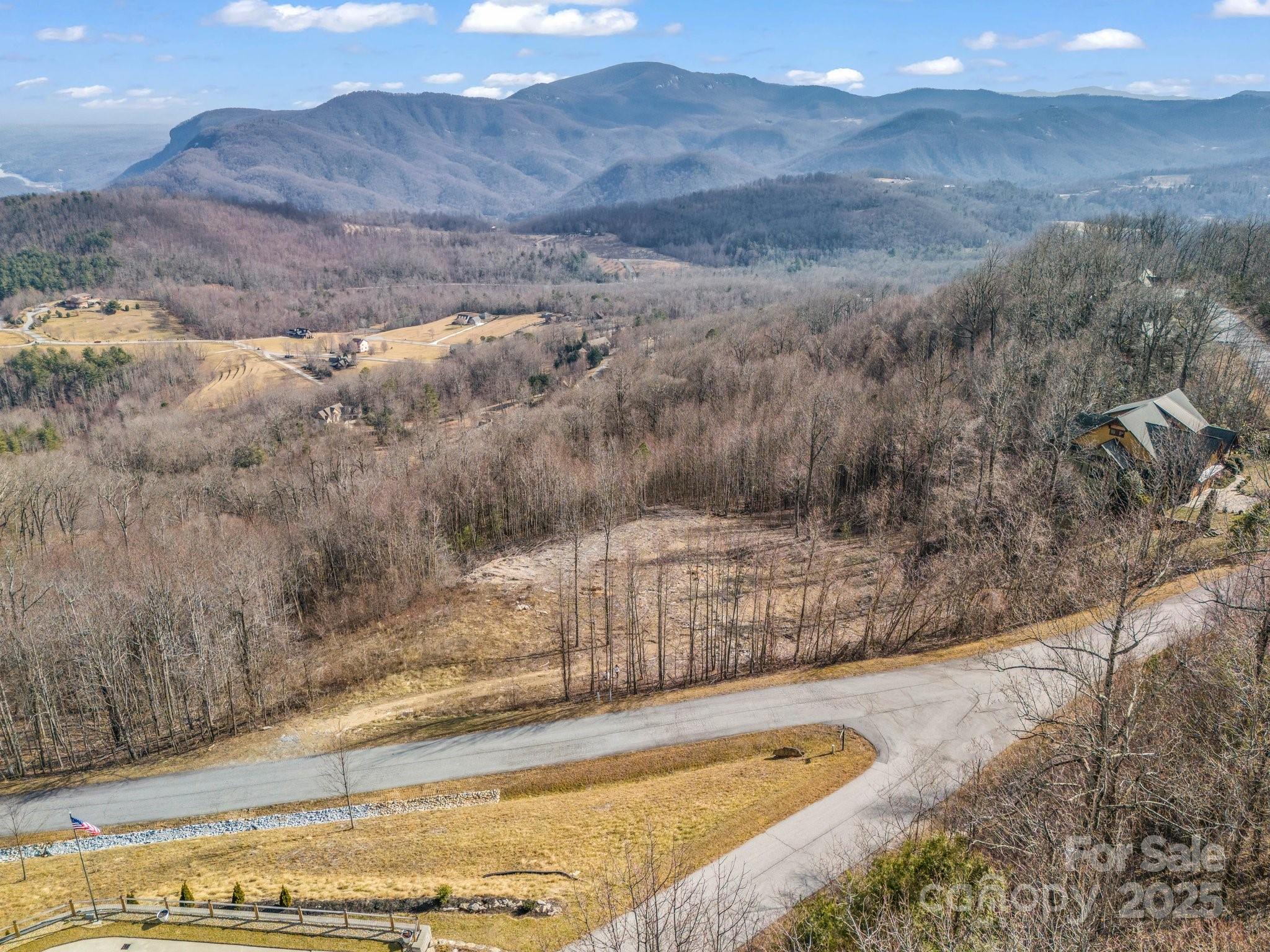 1229 Grand Oaks Drive