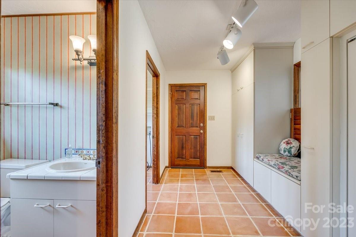 River Hills - Residential