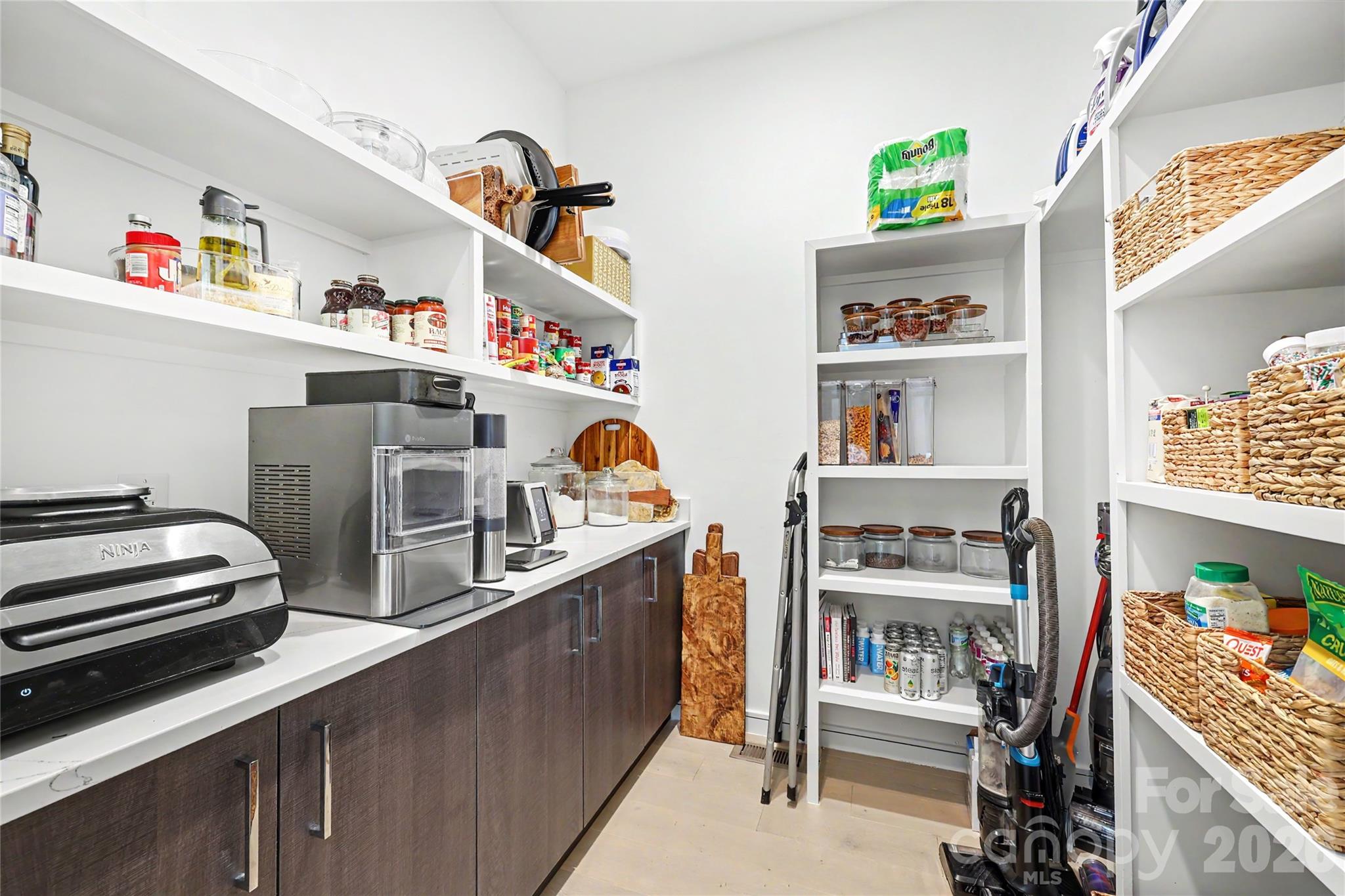 Huntingtowne Farms - Residential
