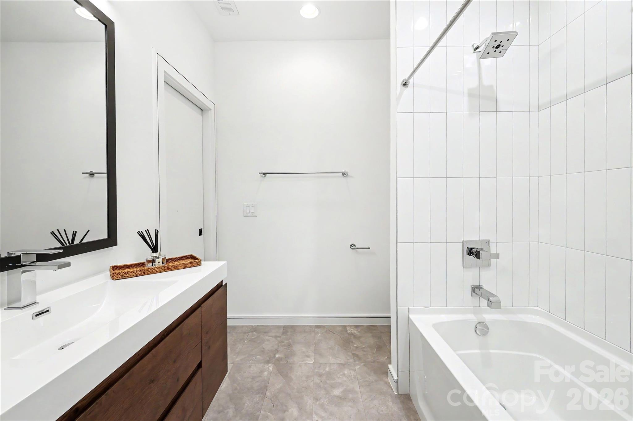 Huntingtowne Farms - Residential