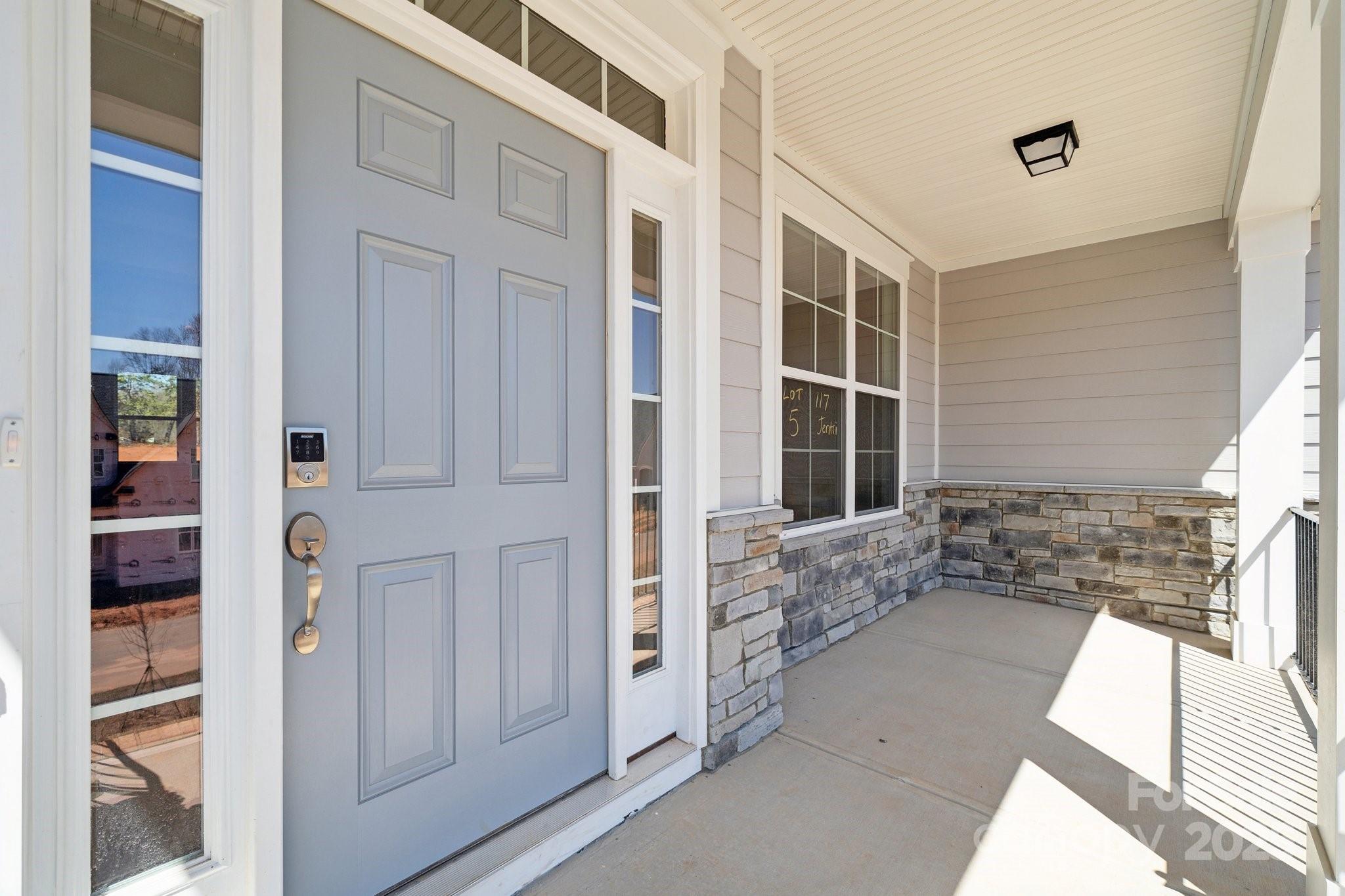 117 Jentri Way