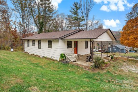 A home in Spruce Pine