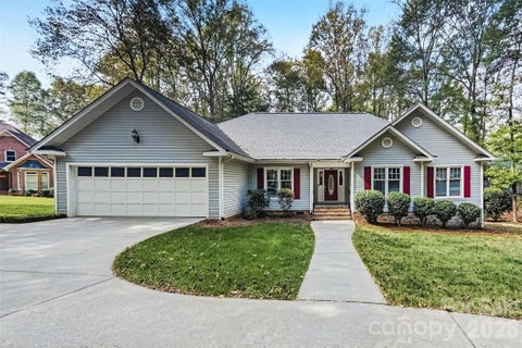 Photo of 1728 Lake Lee Drive, Monroe, NC 28112 (MLS # 4436130)