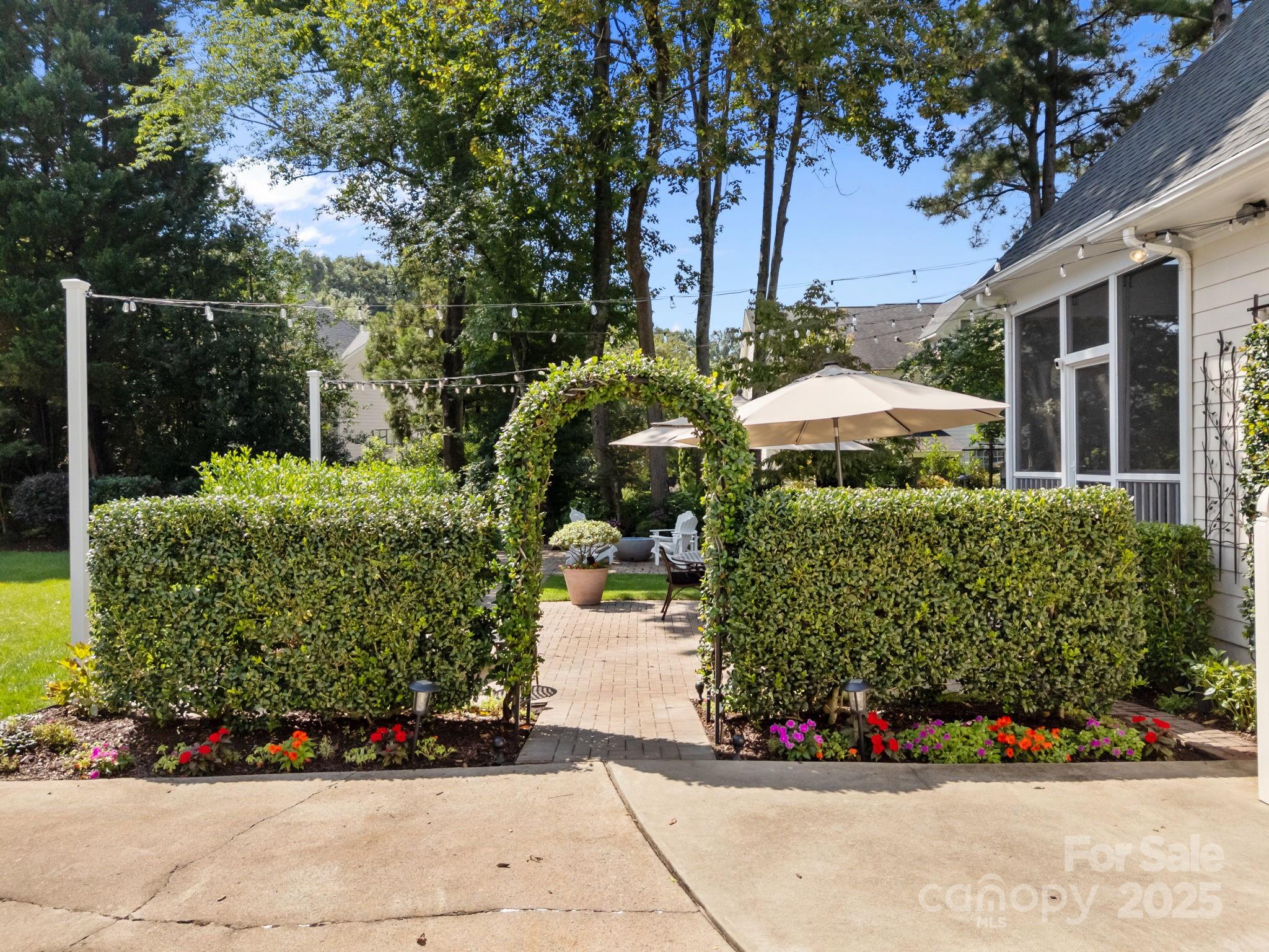 The Hamptons - Residential