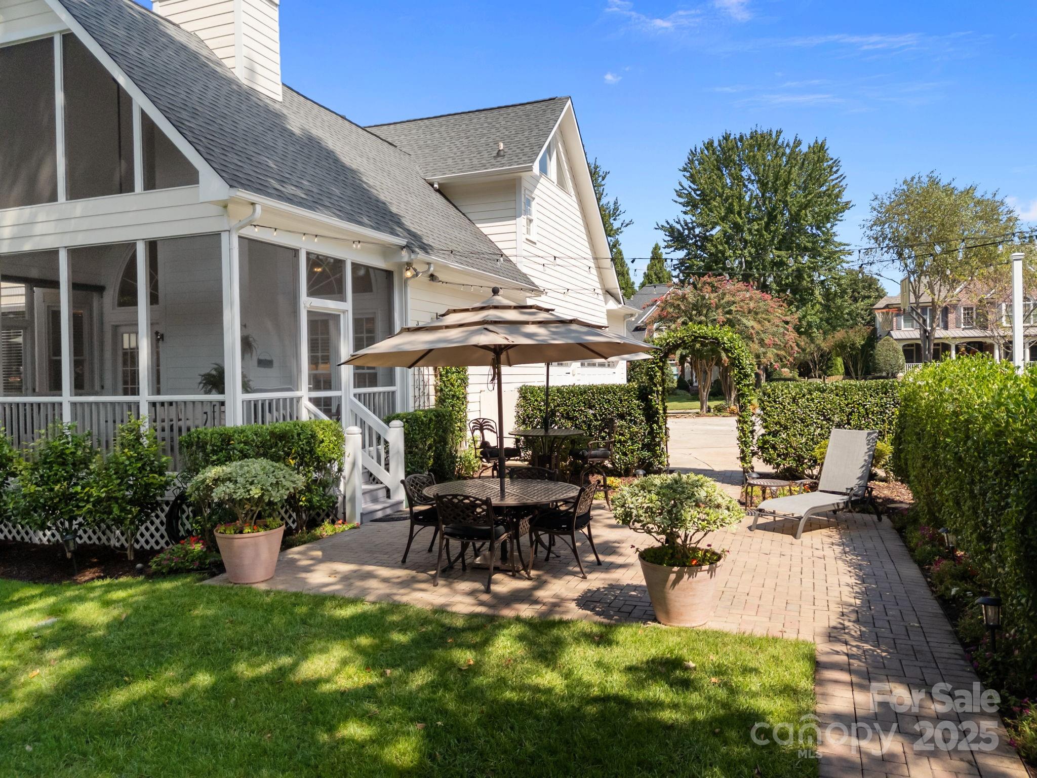The Hamptons - Residential