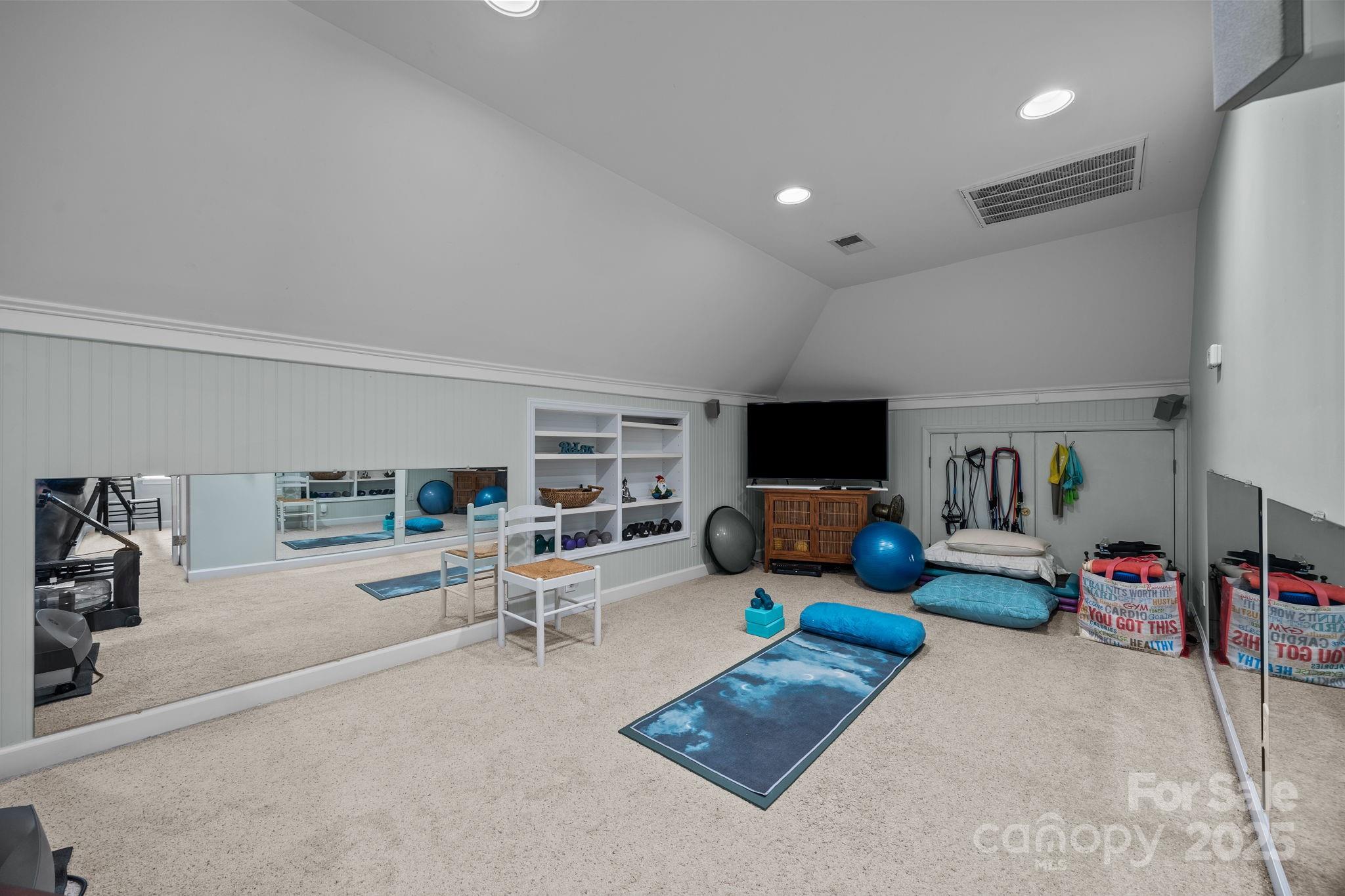 The Hamptons - Residential