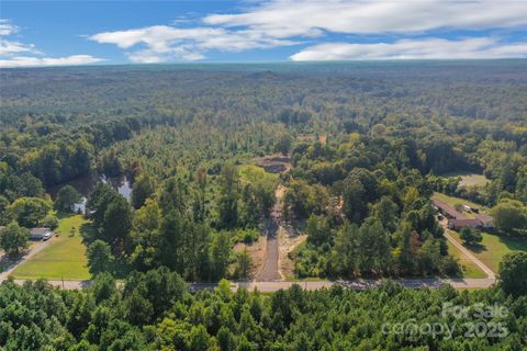 1016 S Oakshire Lane 6 Waxhaw NC 28173