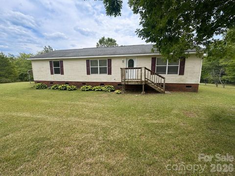 Photo of 4506 Logging Road, Lancaster, SC 29720 (MLS # 4399562)