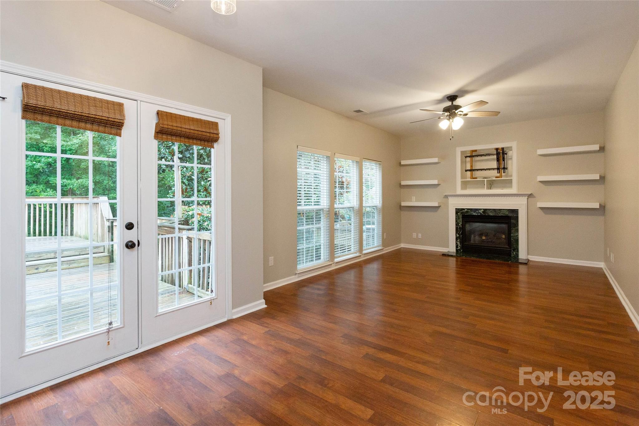 Winslow Bay - Residential Lease