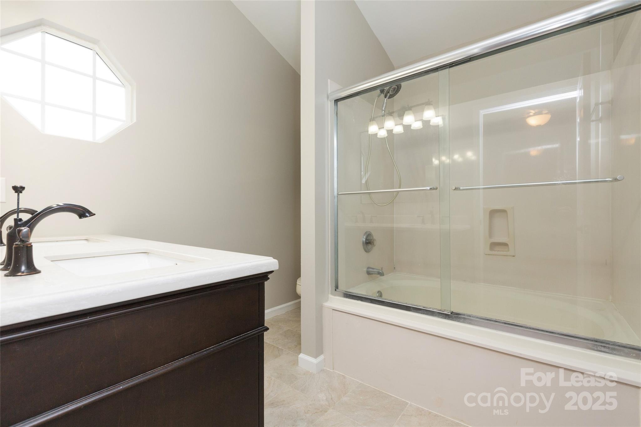 Winslow Bay - Residential Lease