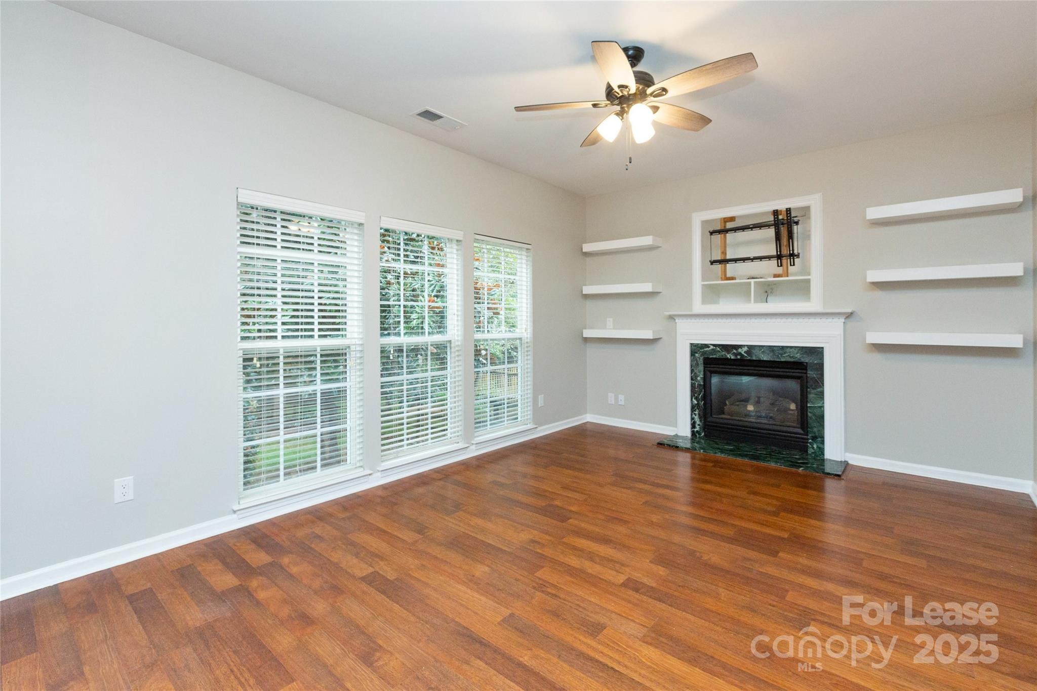 Winslow Bay - Residential Lease