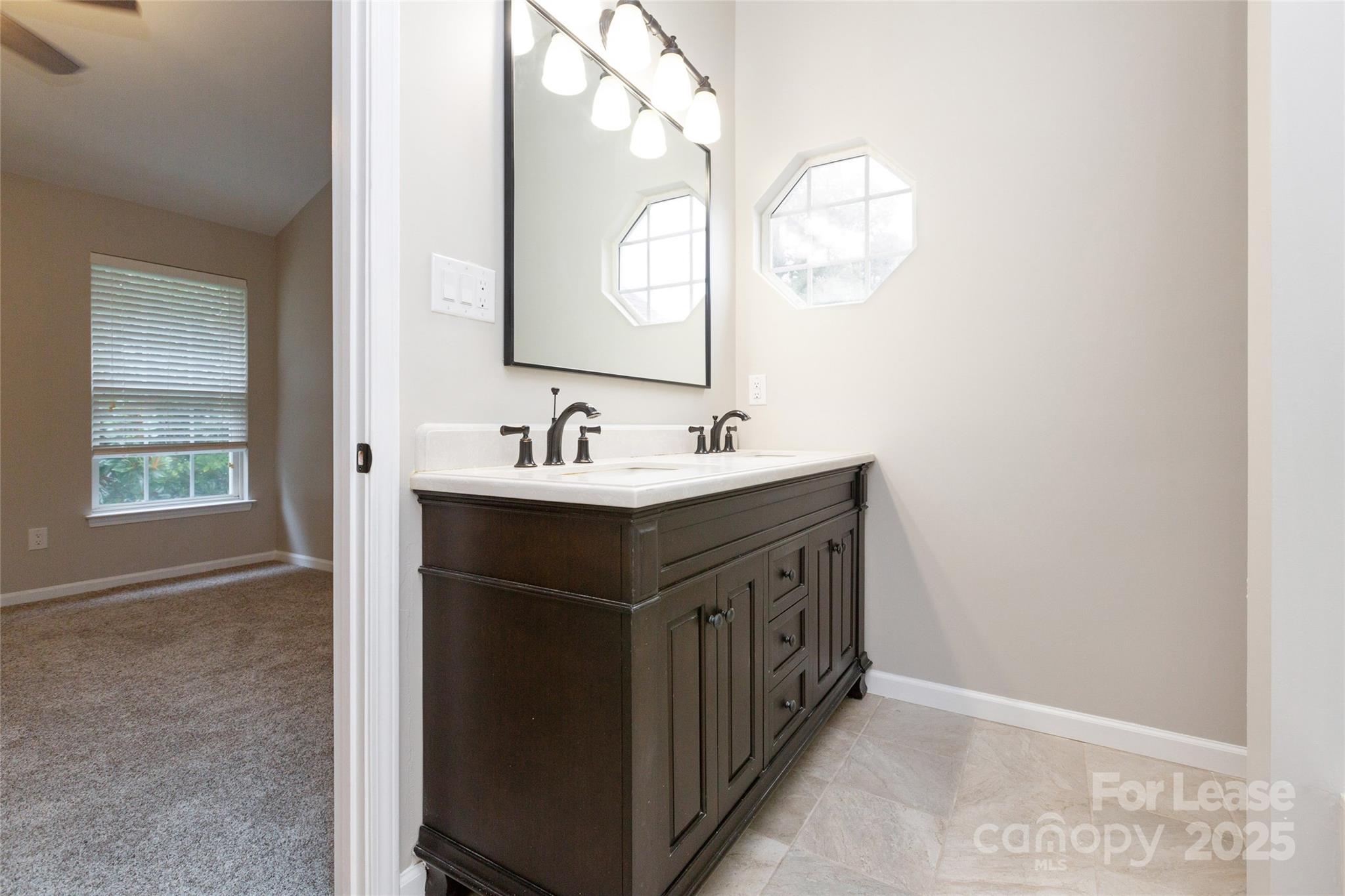 Winslow Bay - Residential Lease