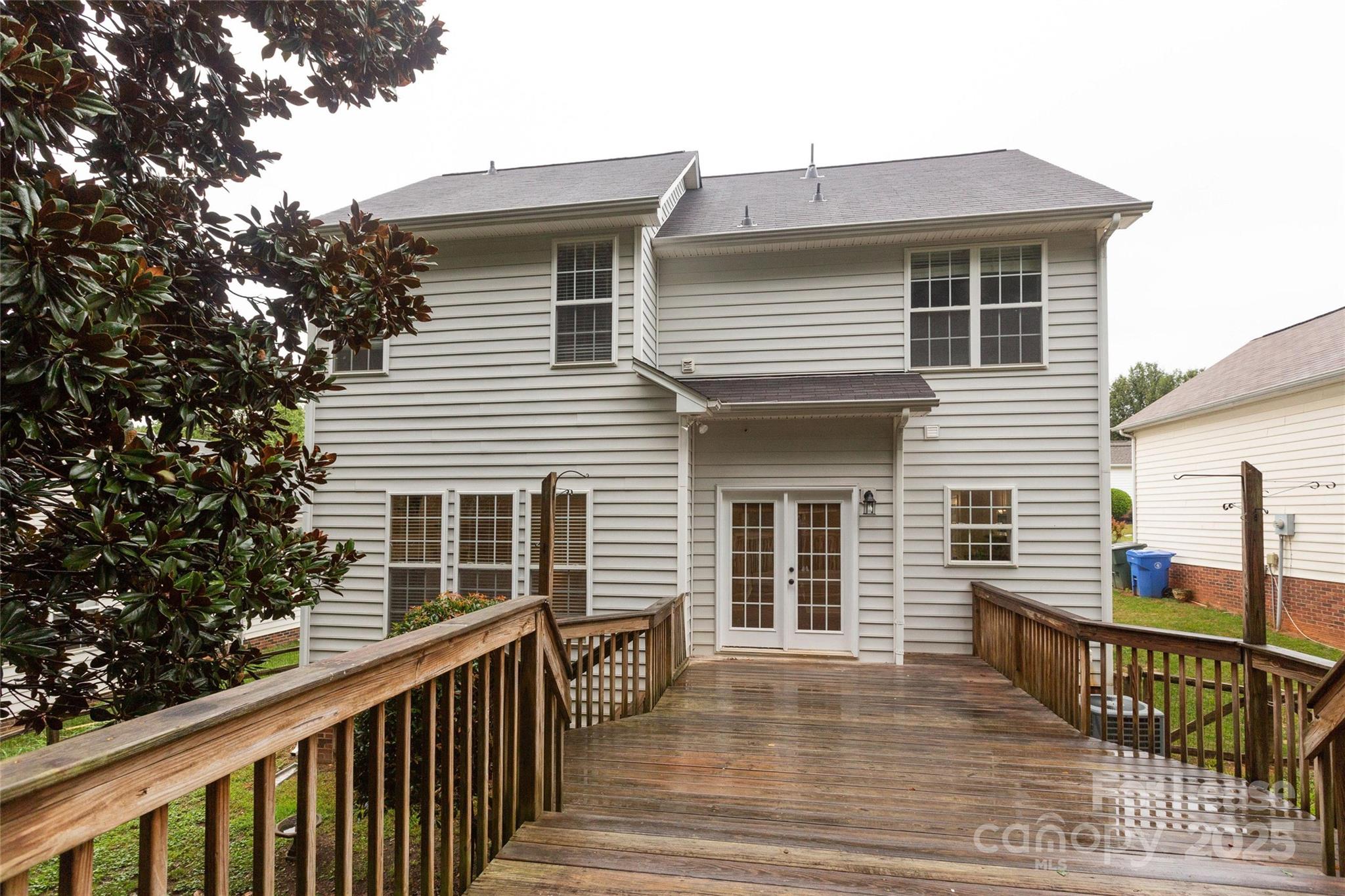 Winslow Bay - Residential Lease