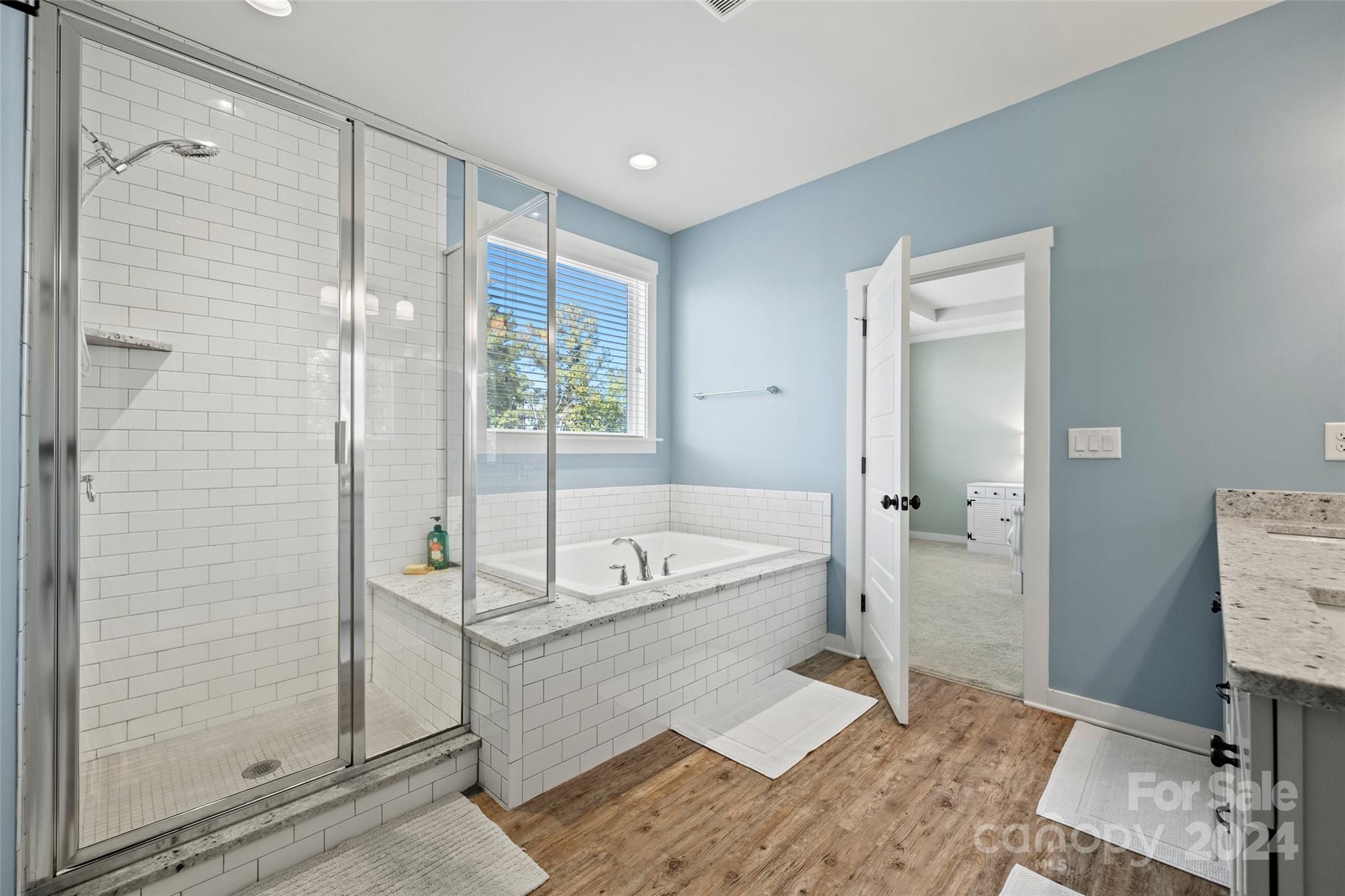 Paddlers Cove - Residential