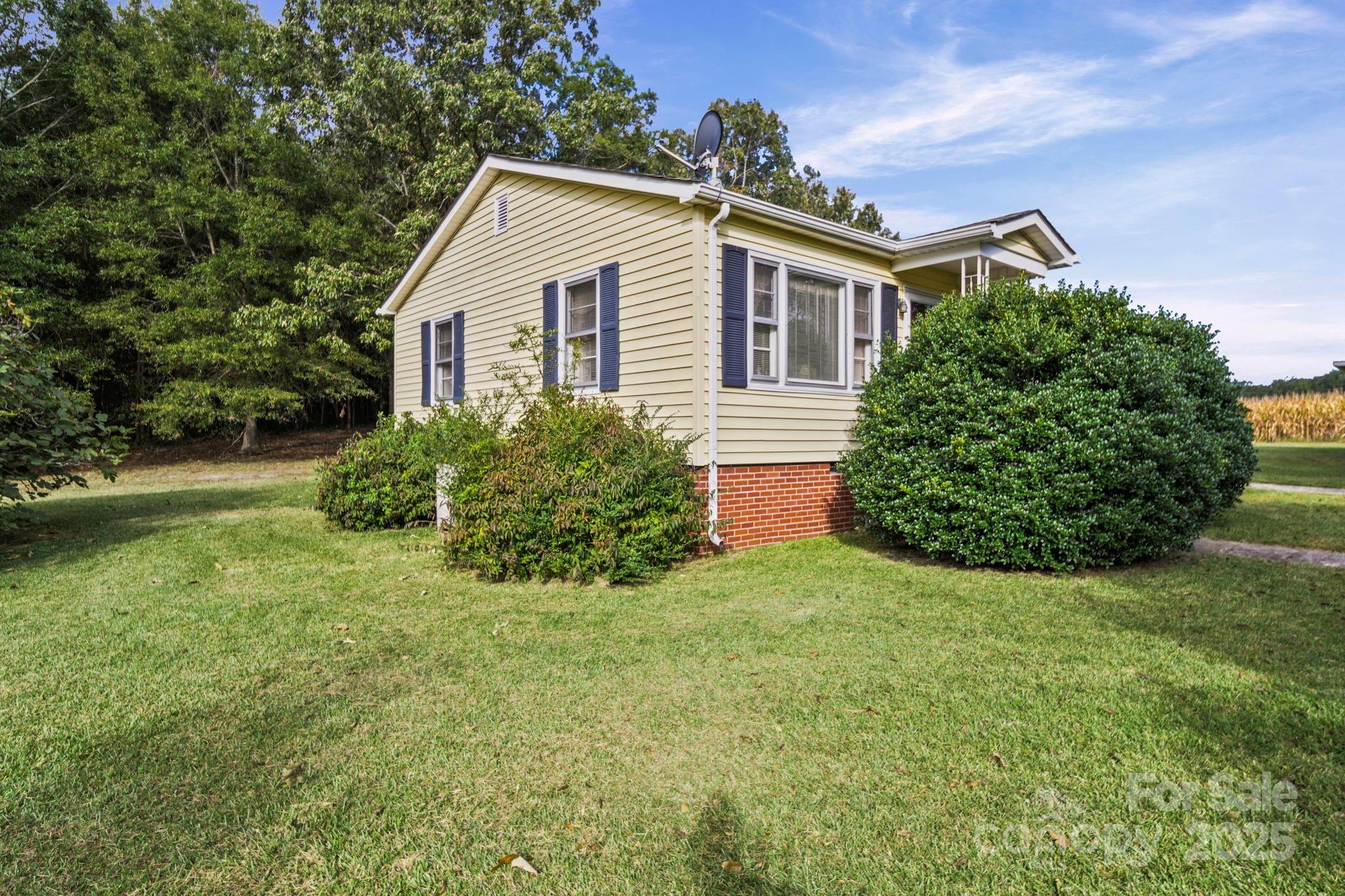 6008 Old Goldmine Road