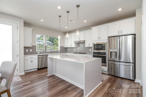 112 Atterberry Alley Charlotte NC 28217