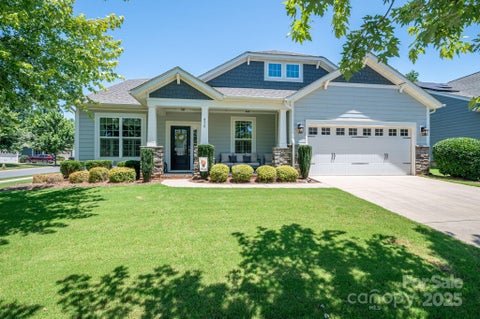Photo for 658 Gardenbrook Trail