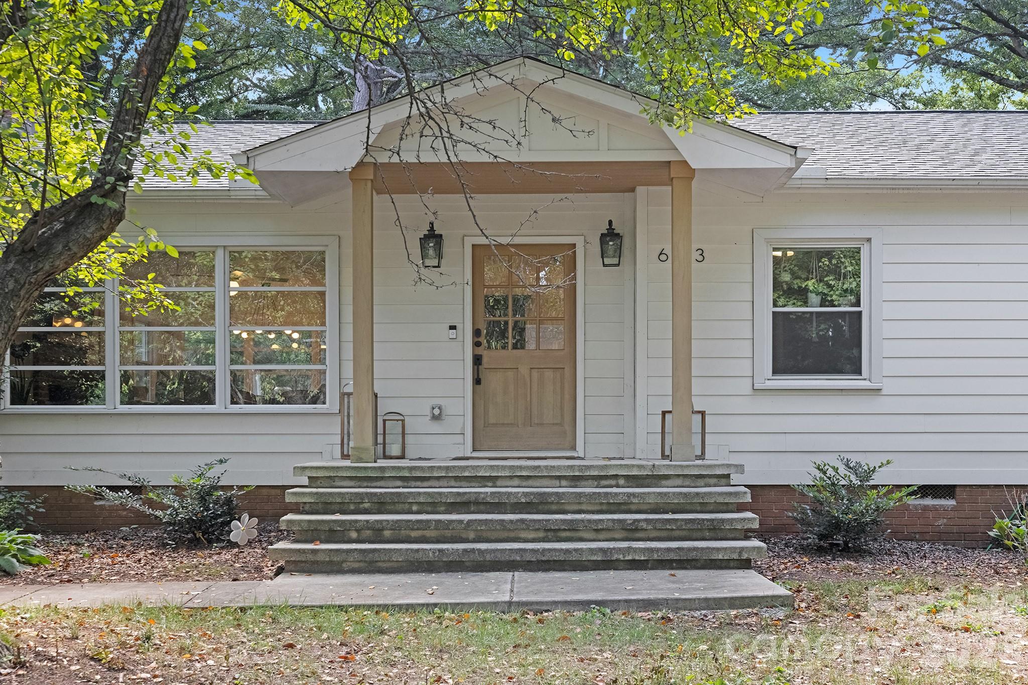 6213 Sharon Road