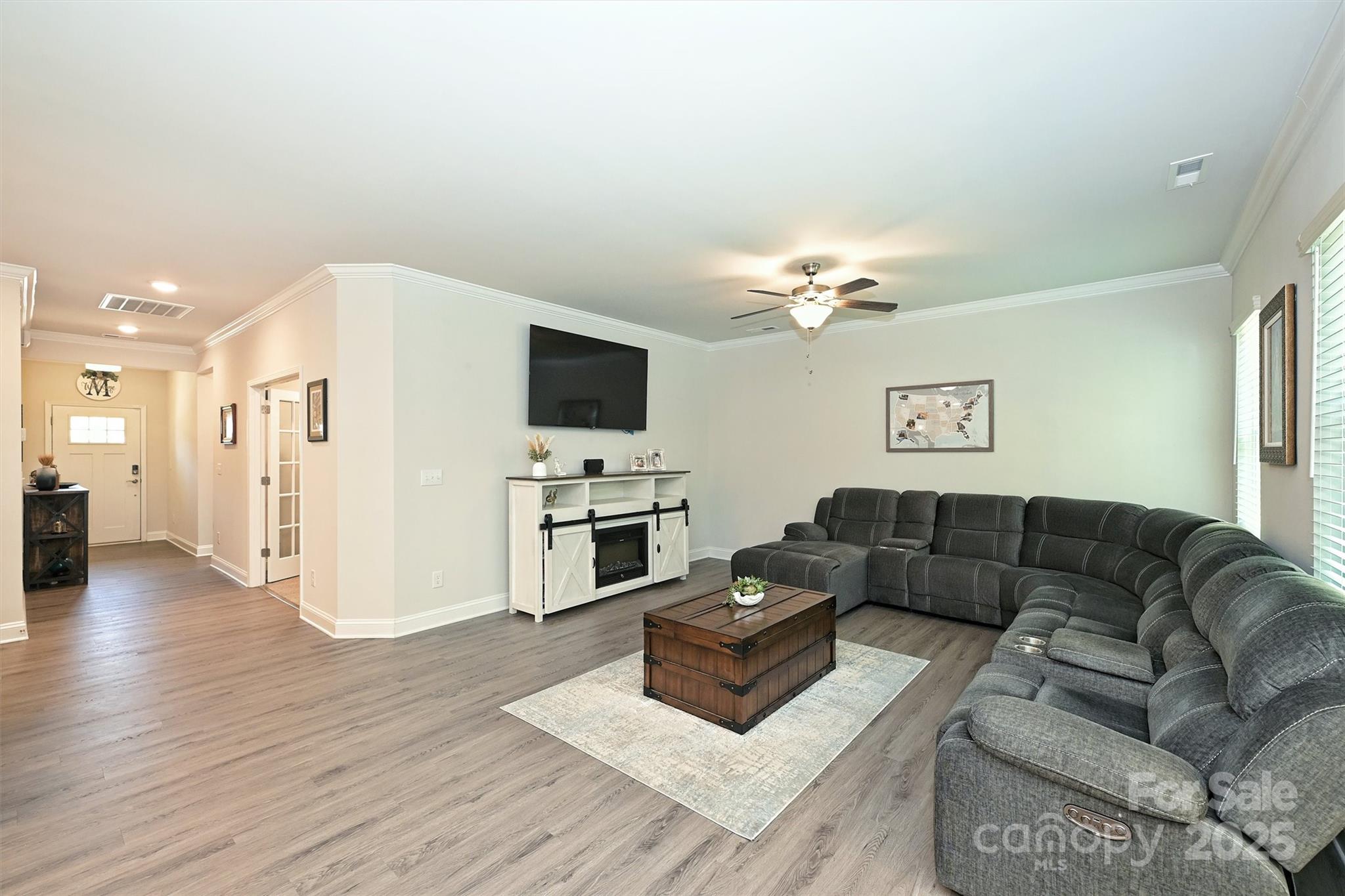 Grove Manor - Residential