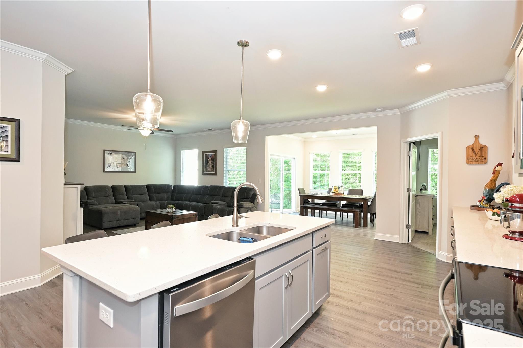 Grove Manor - Residential