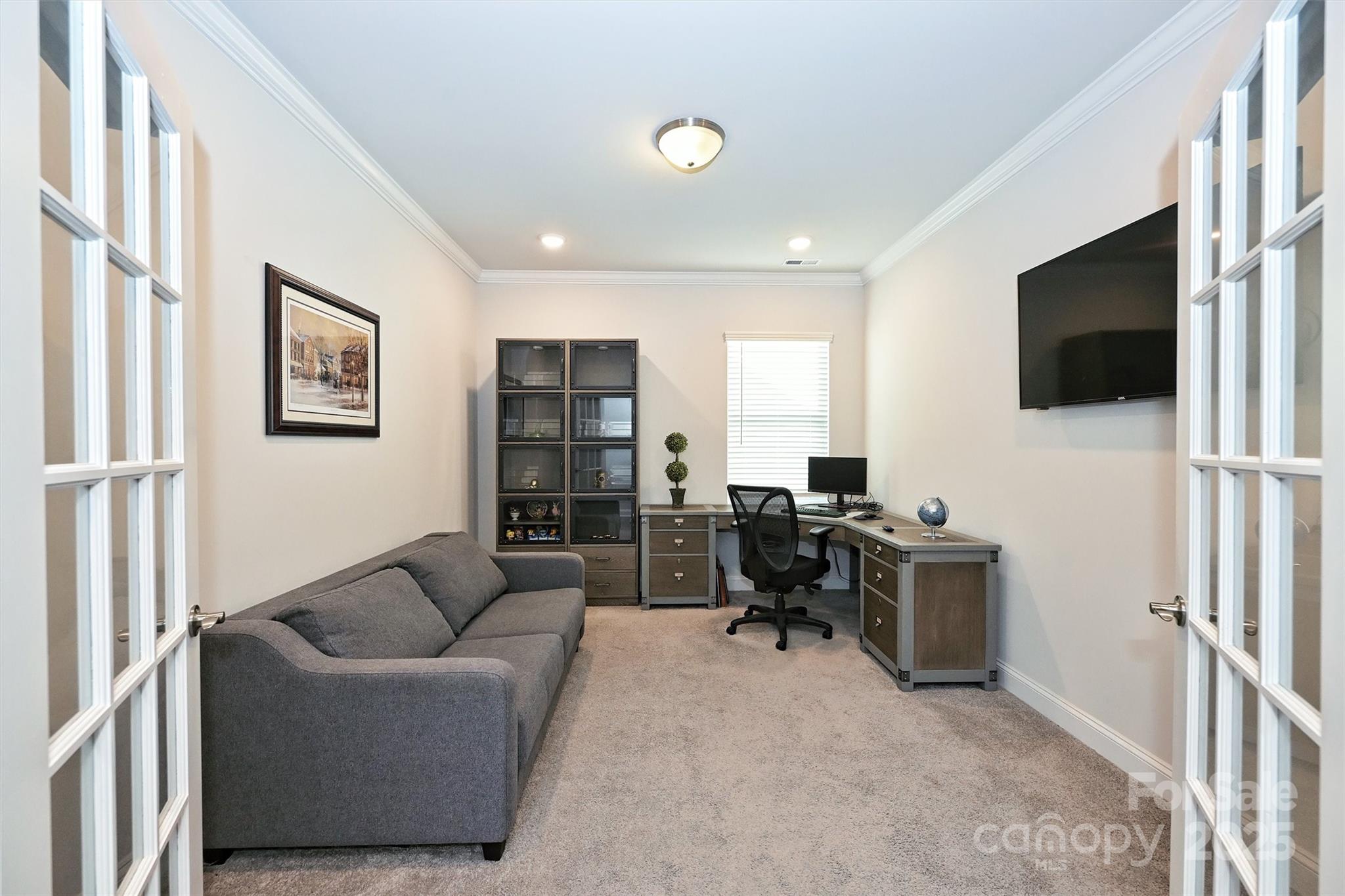 Grove Manor - Residential