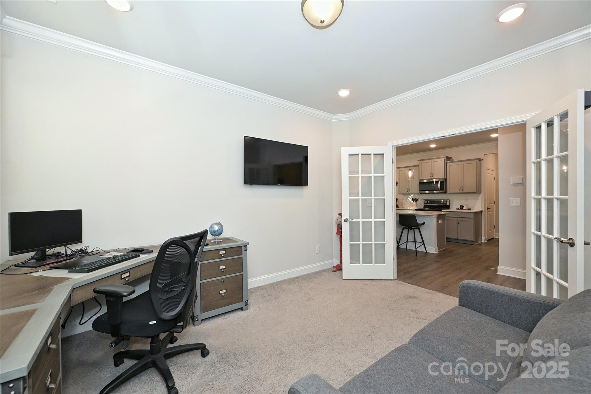 Grove Manor - Residential