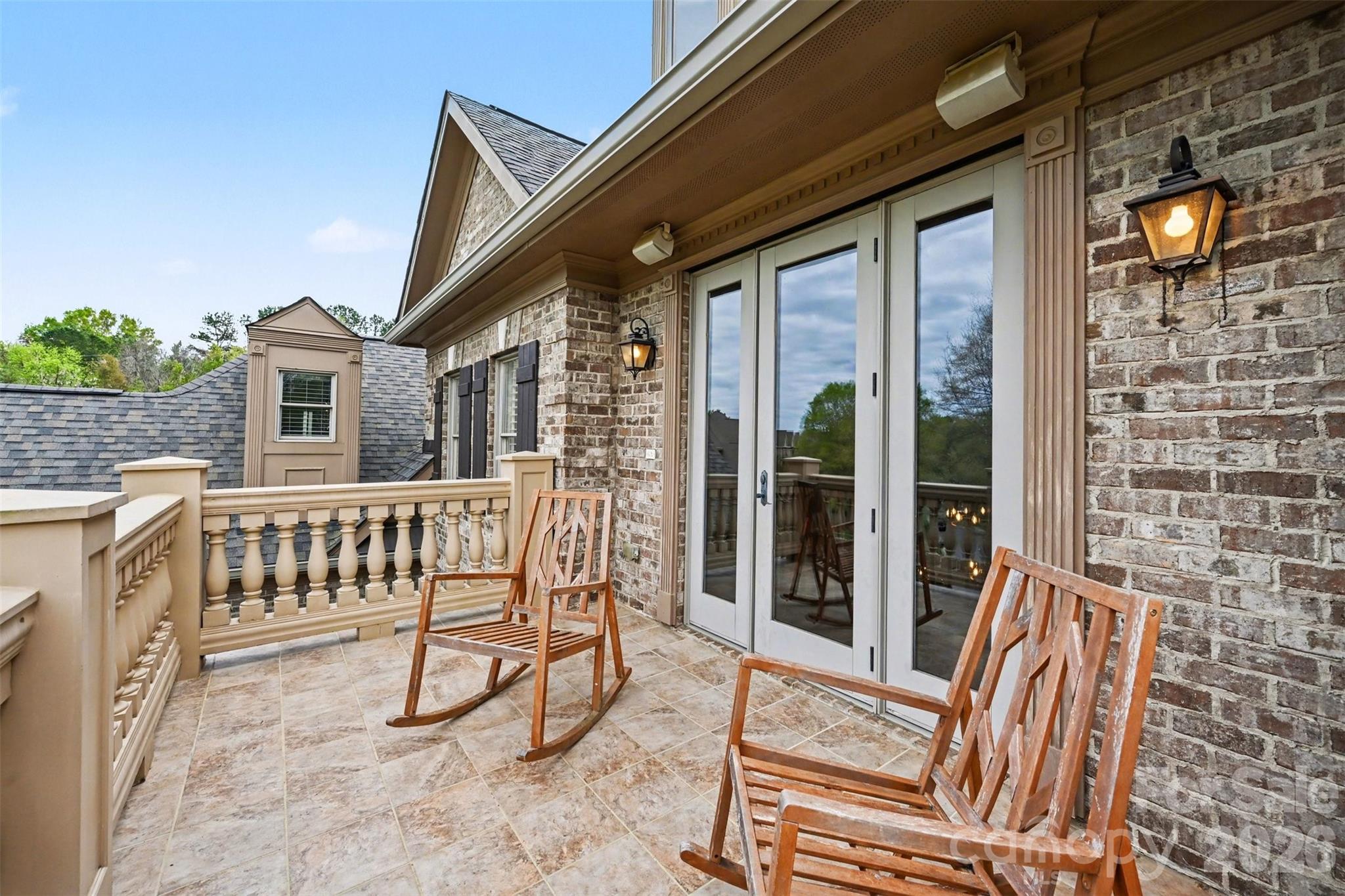 Quintessa - Residential