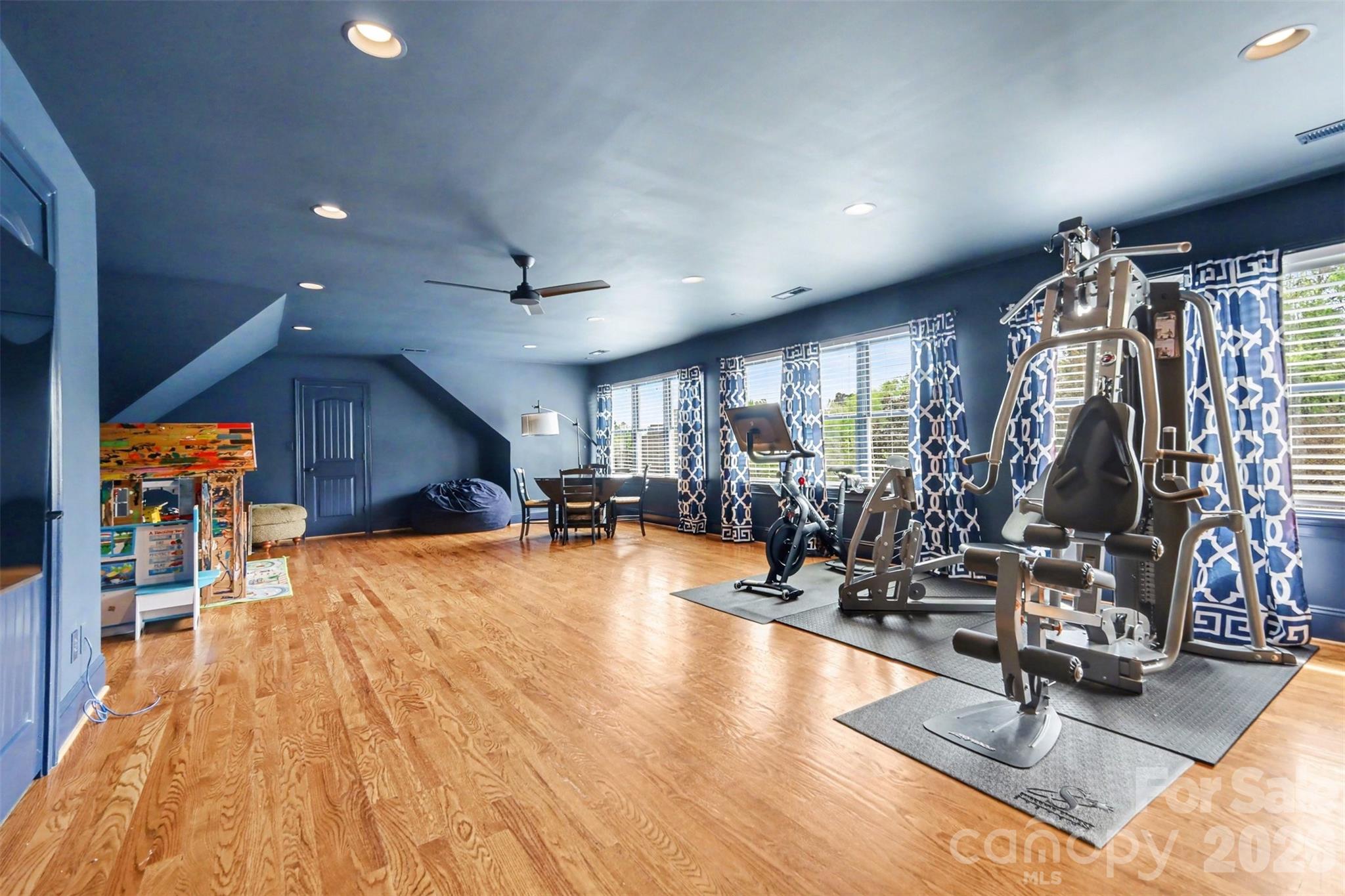 Quintessa - Residential