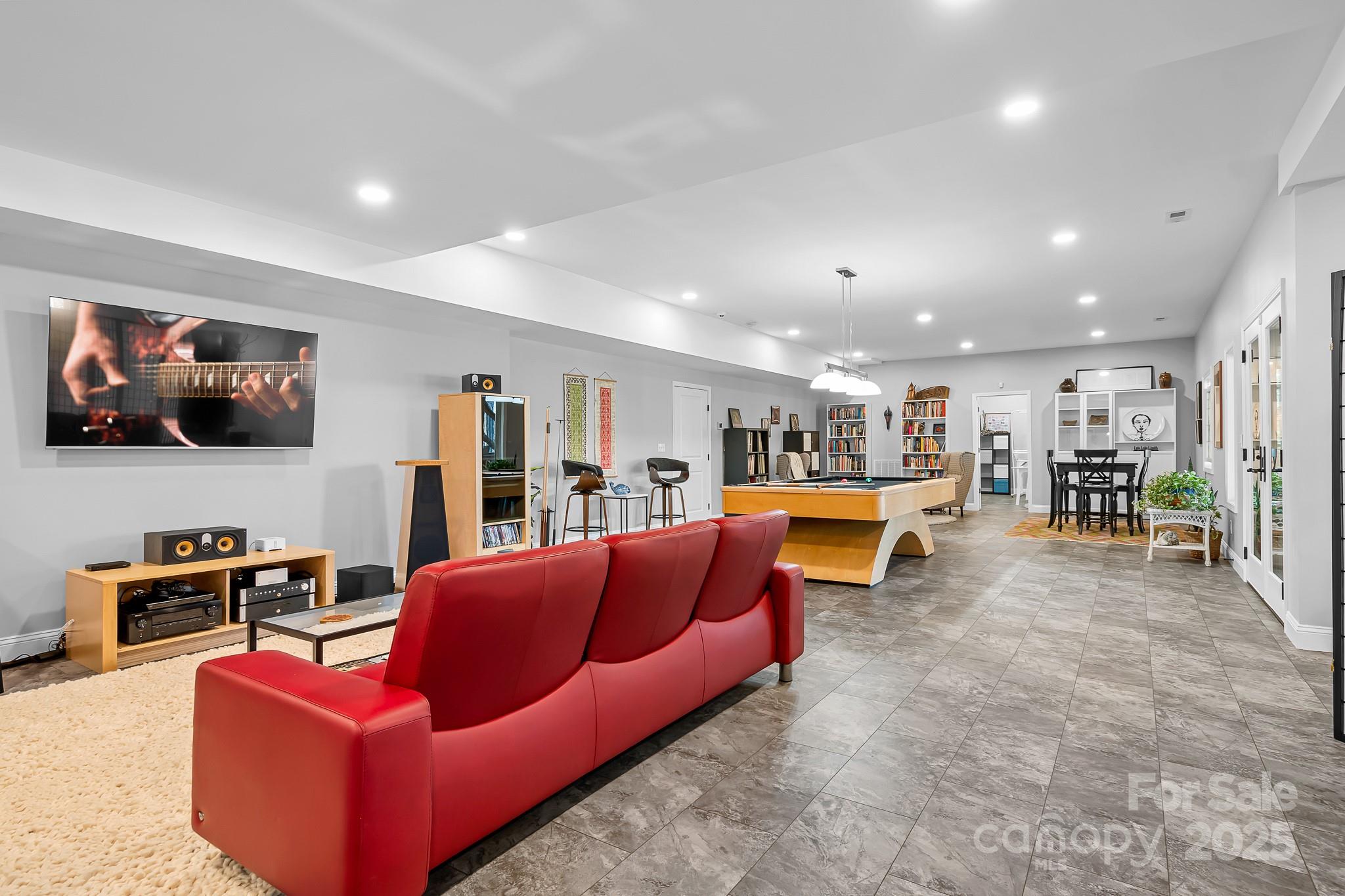 Lake Adger - Residential