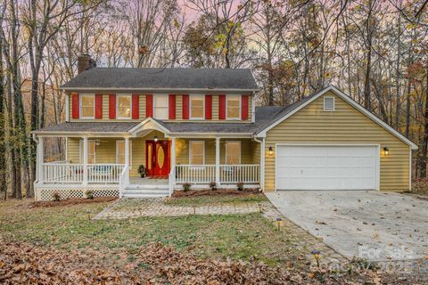 Photo of 909 Woodland Forest Drive, Marvin, NC 28173 (MLS # 4319571)