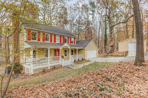 909 Woodland Forest Drive Waxhaw NC 28173