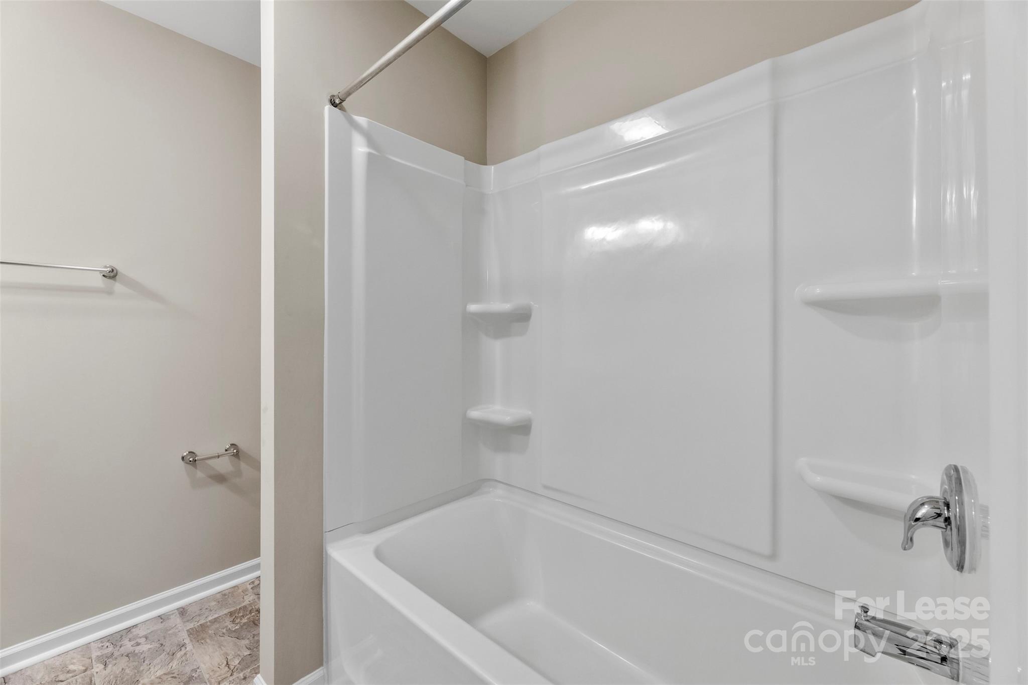 Longfield Commons - Residential Lease