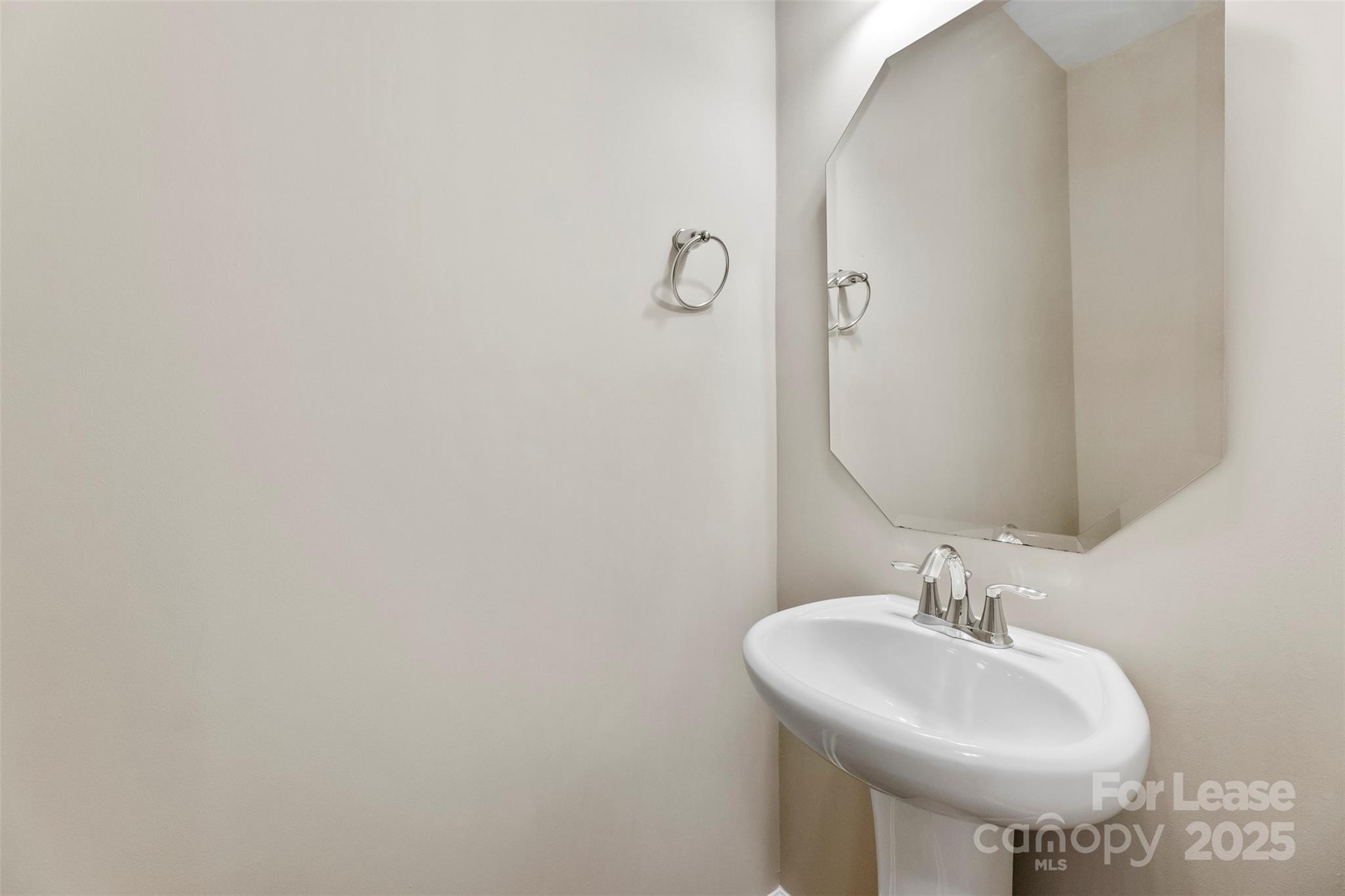 Longfield Commons - Residential Lease