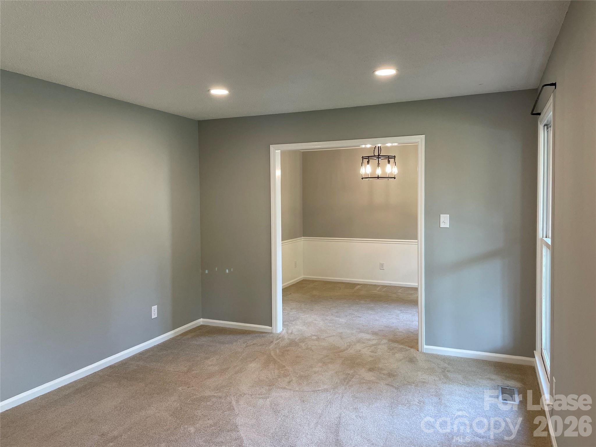 7942 Lake Vista Drive