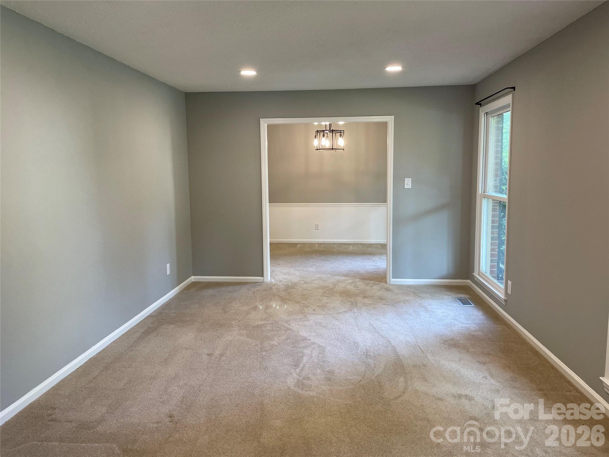 7942 Lake Vista Drive