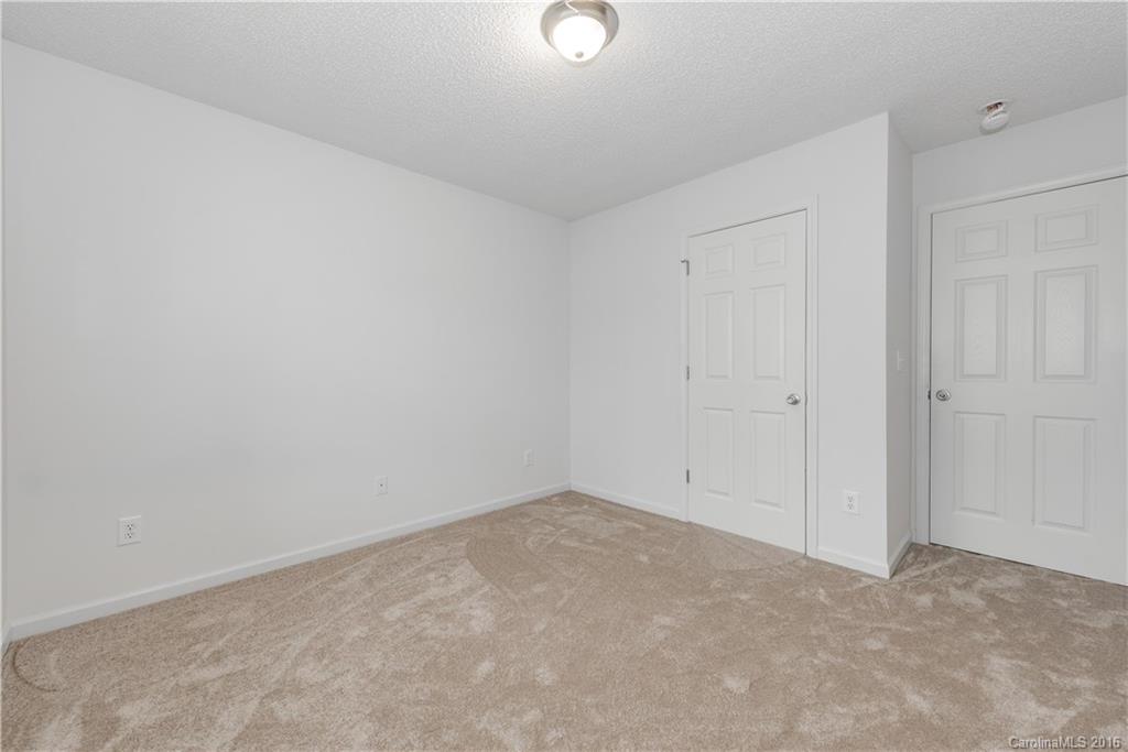 Hallmark Glen - Residential