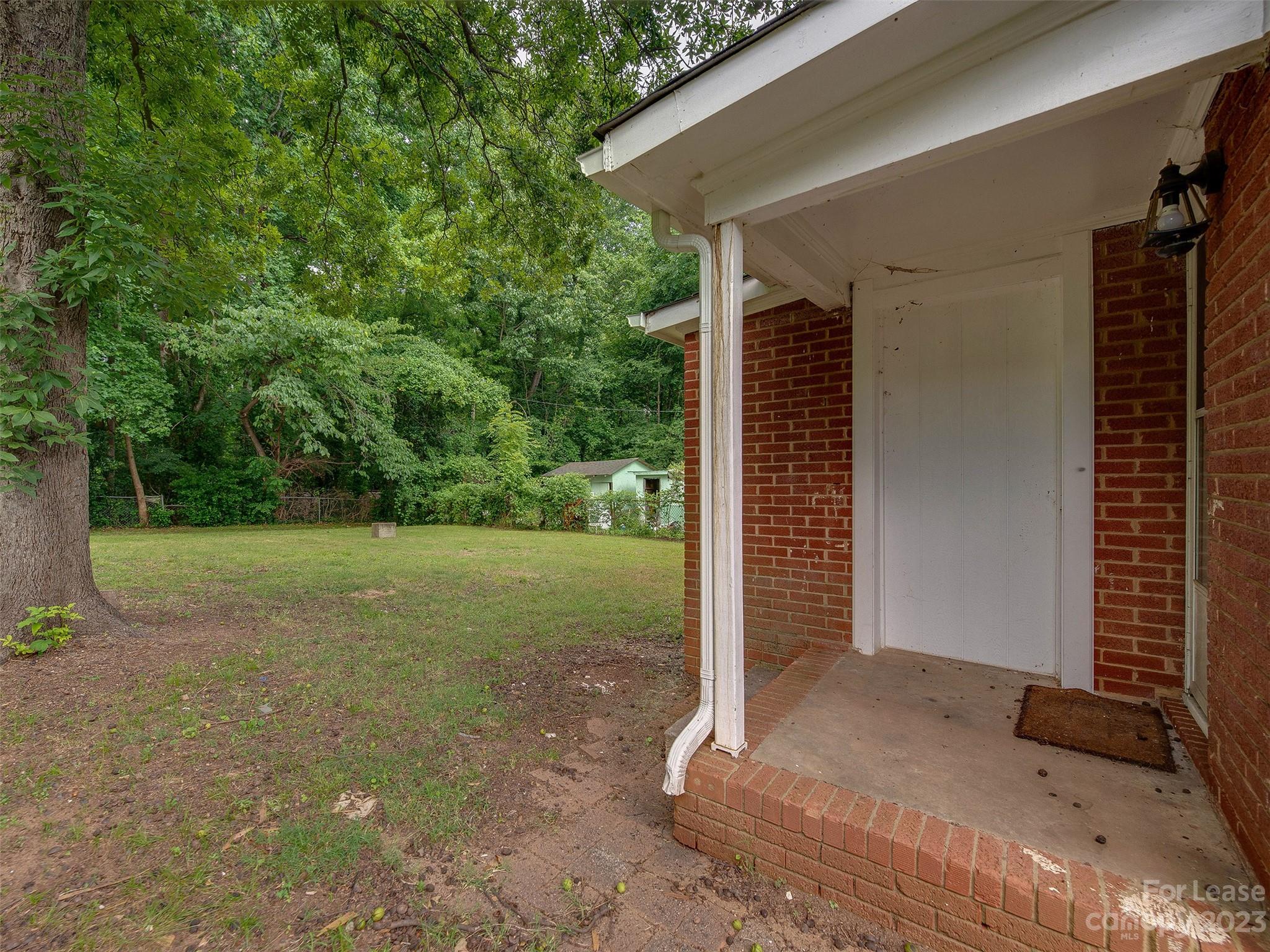 Eastwood Acres - Residential Lease