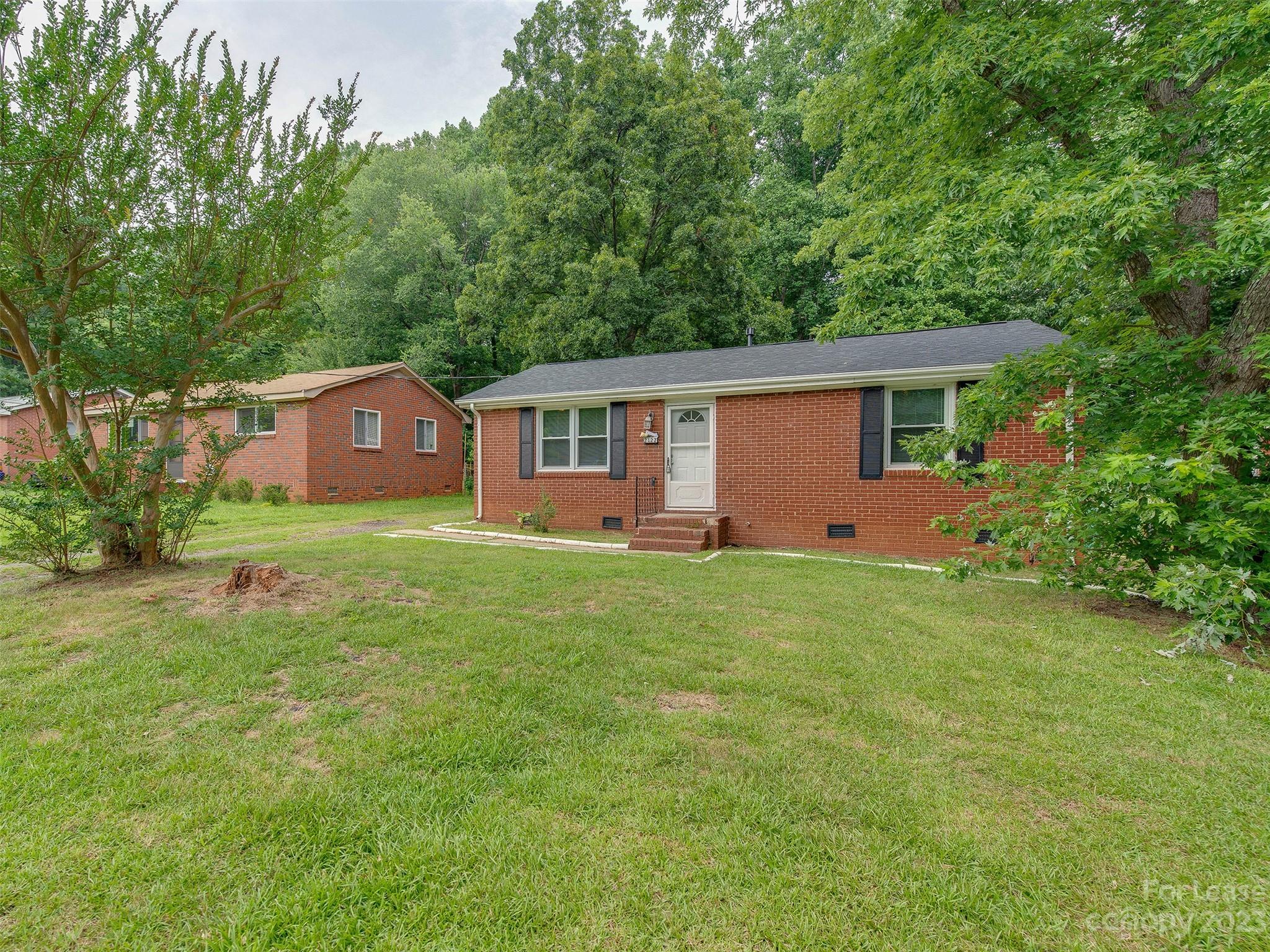 Eastwood Acres - Residential Lease