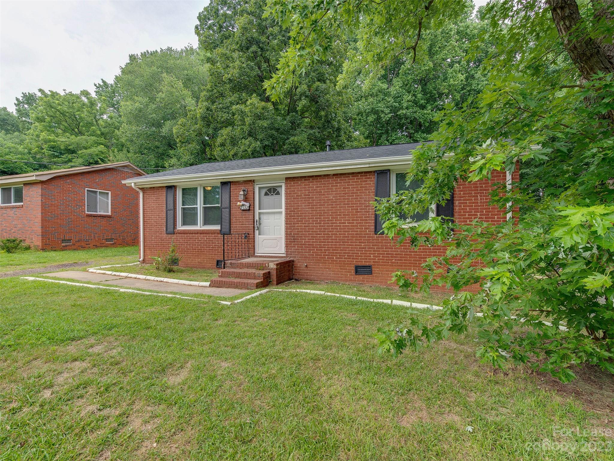 Eastwood Acres - Residential Lease