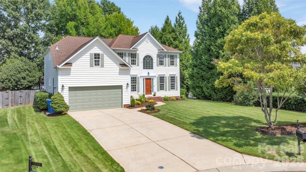 14611 EASTGROVE DR, PINEVILLE, NC 28134 - Image 4ade5983fd4d8b8019be76cc0c5bc22d/762138020