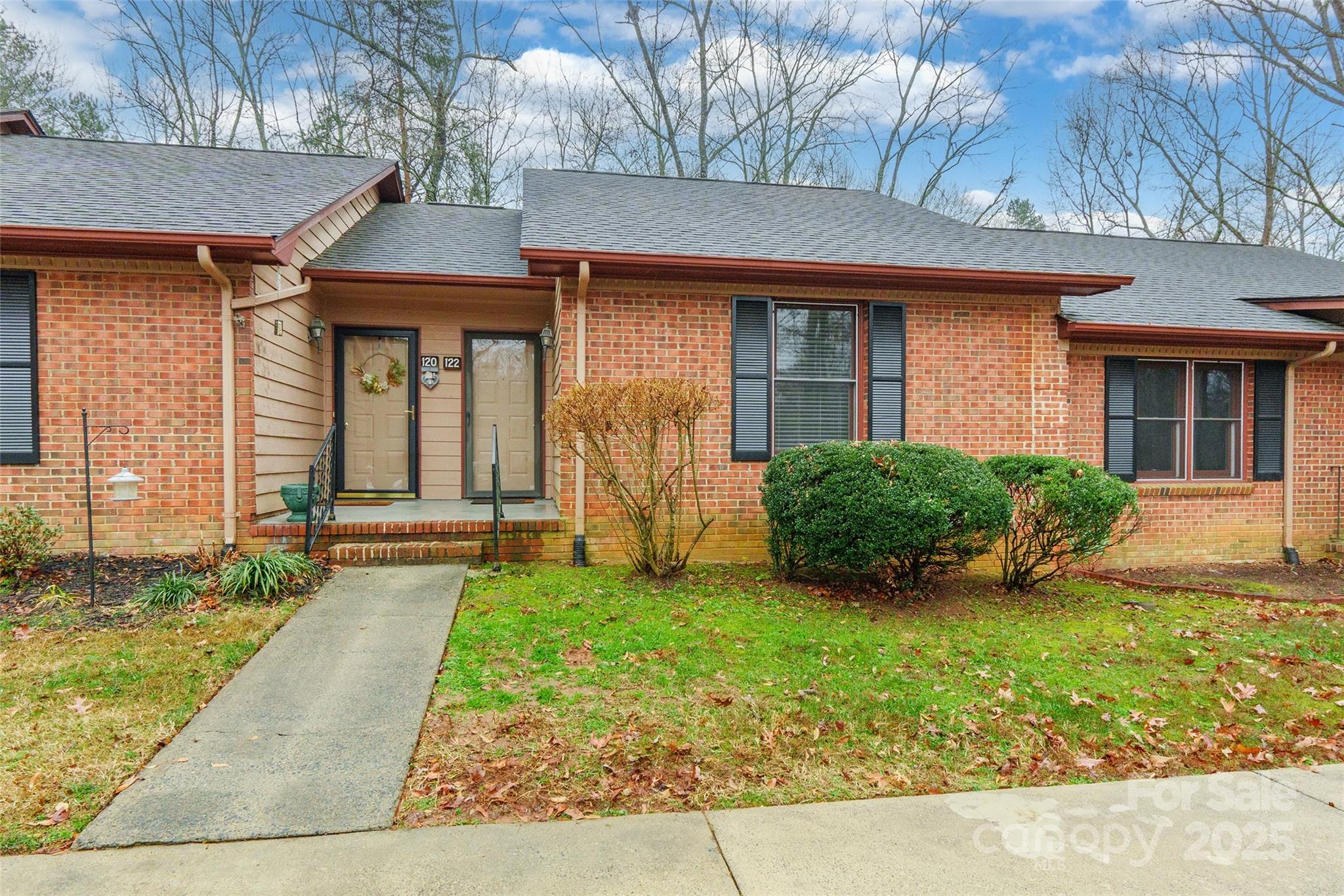 Ashebrook Villas - Residential