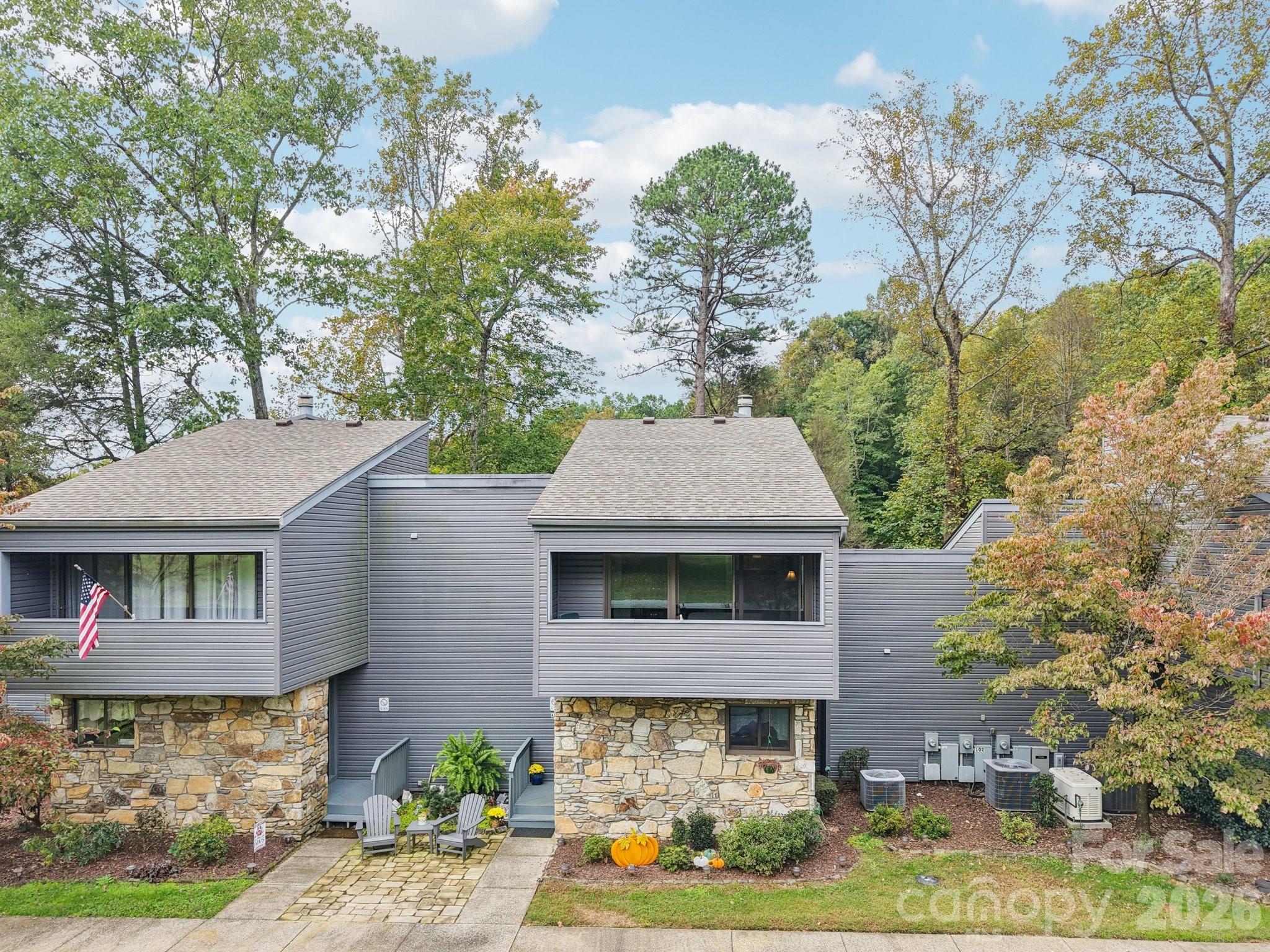 Rumbling Bald on Lake Lure - Residential