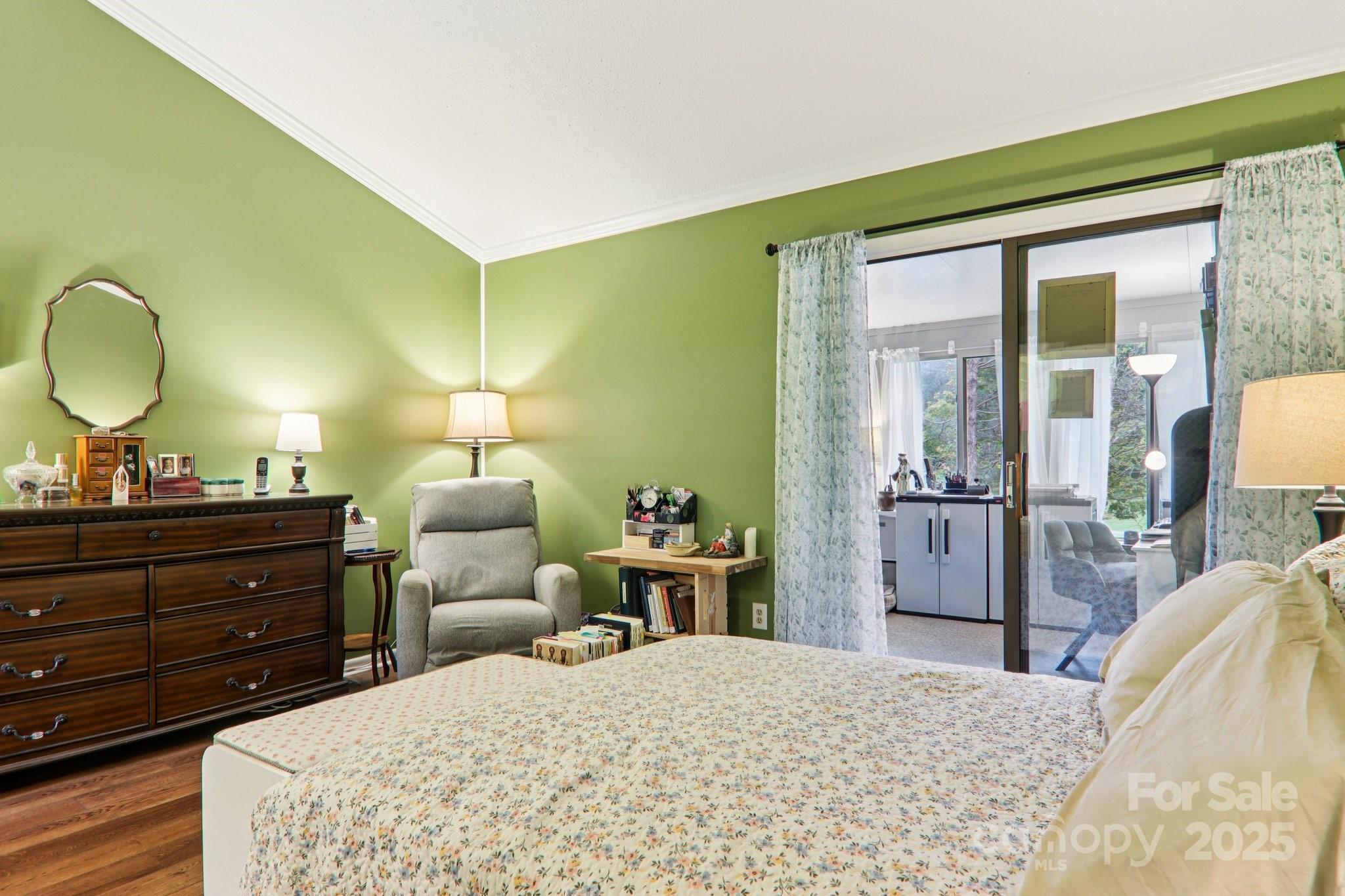 Rumbling Bald on Lake Lure - Residential